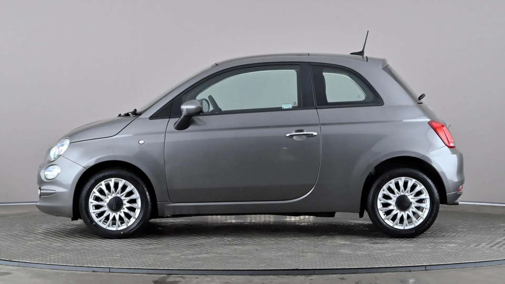 A 2020 FIAT 500 1.0 Mild Hybrid Lounge A 2020 FIAT 500 1.0 Mild Hybrid Lounge