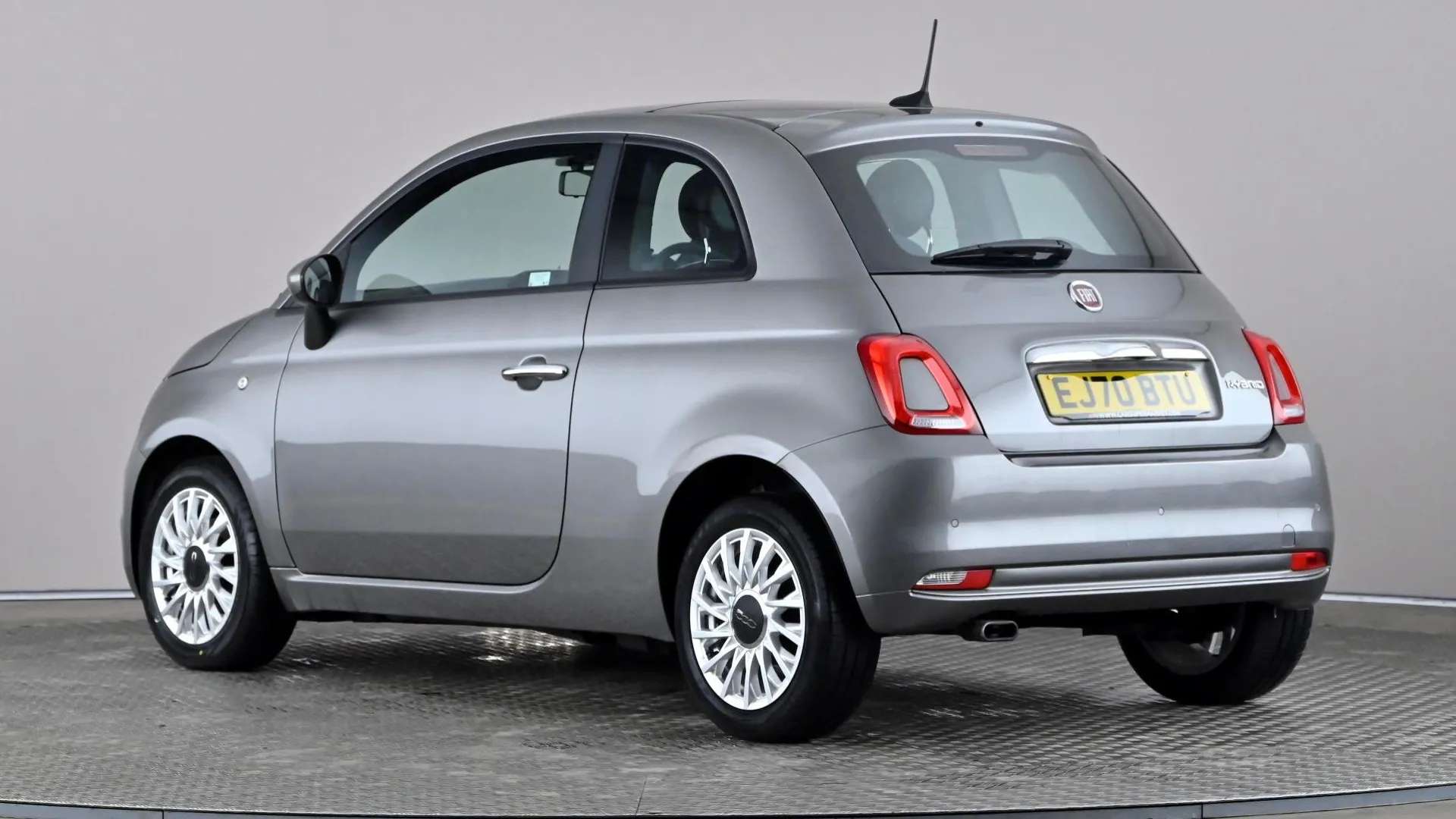 A 2020 FIAT 500 1.0 Mild Hybrid Lounge A 2020 FIAT 500 1.0 Mild Hybrid Lounge