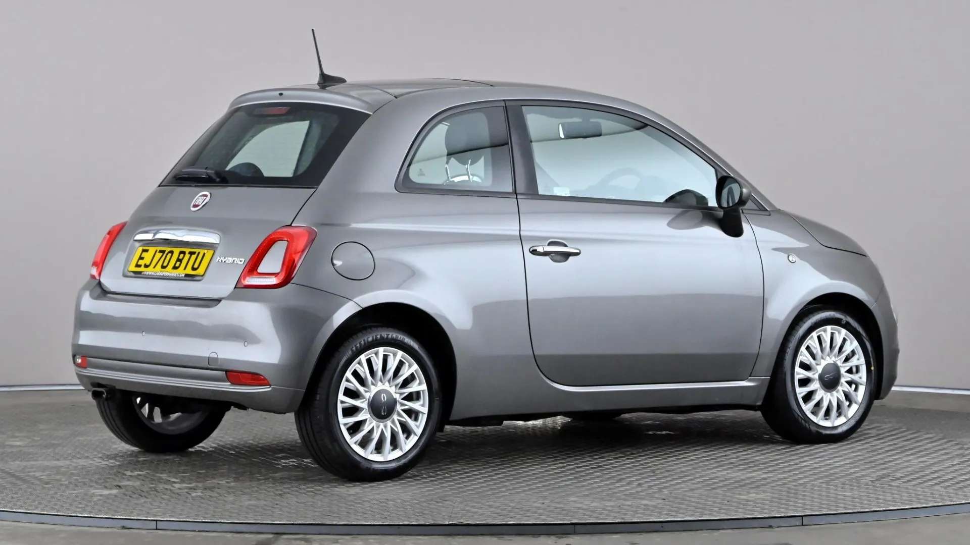 2020 FIAT 500 2020 FIAT 500