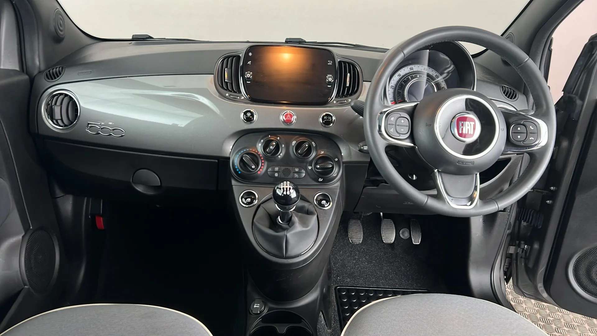 2020 FIAT 500 2020 FIAT 500