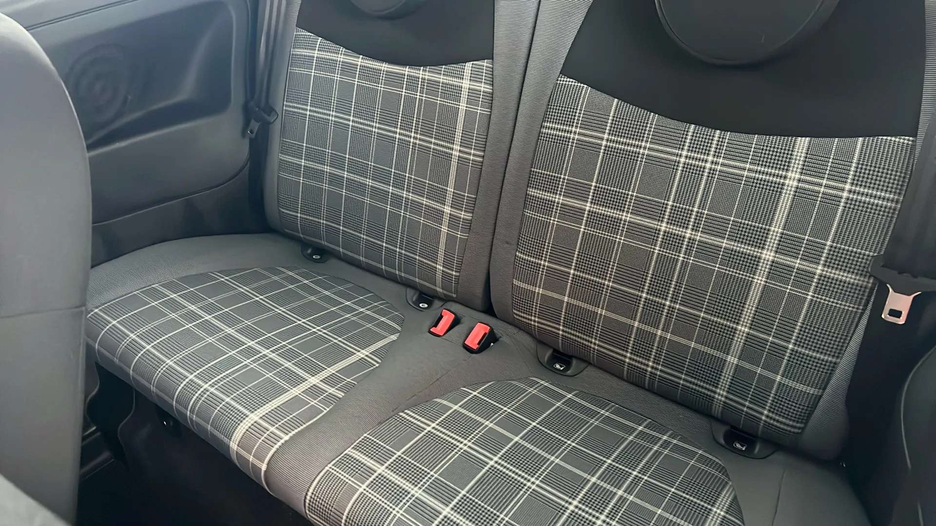 2020 FIAT 500 2020 FIAT 500