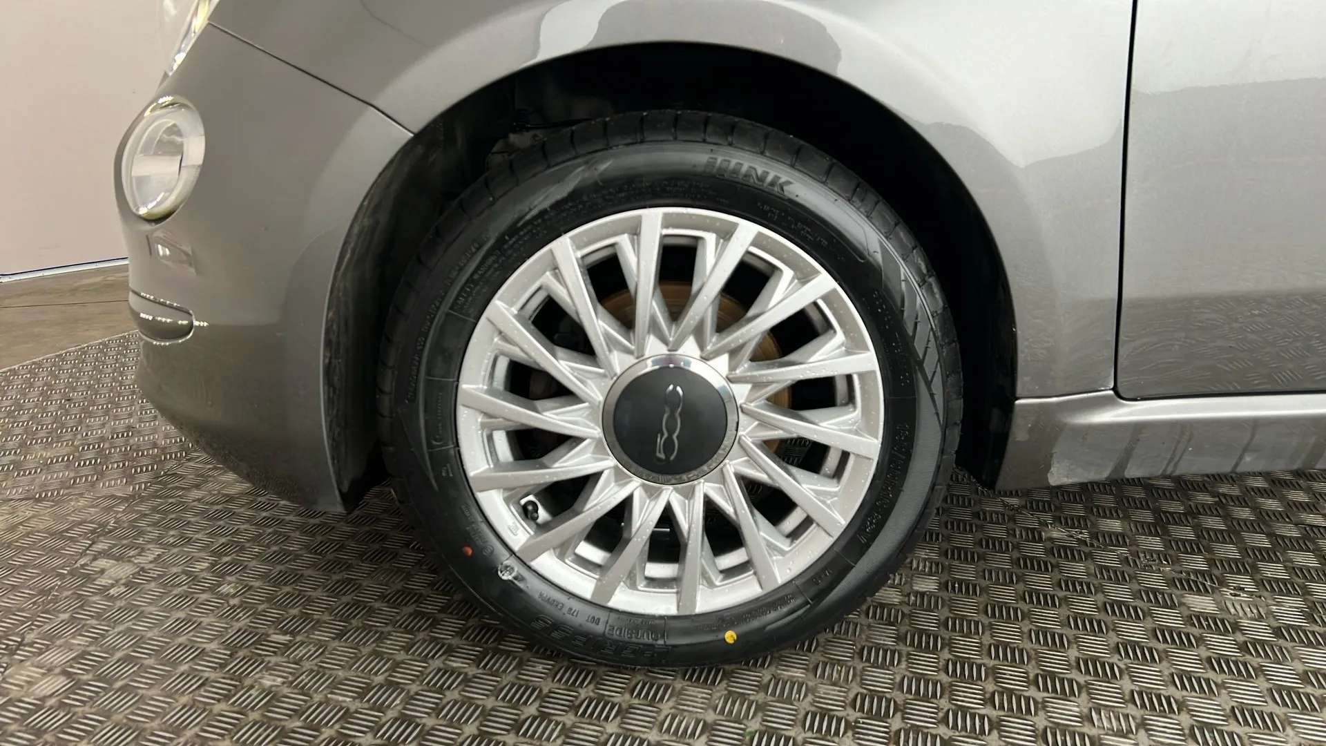 2020 FIAT 500 2020 FIAT 500