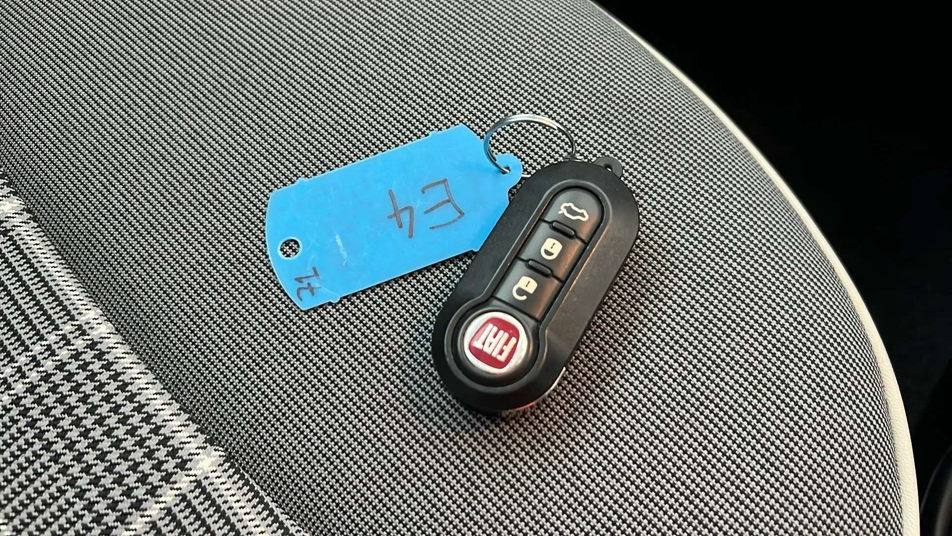 2020 FIAT 500 2020 FIAT 500