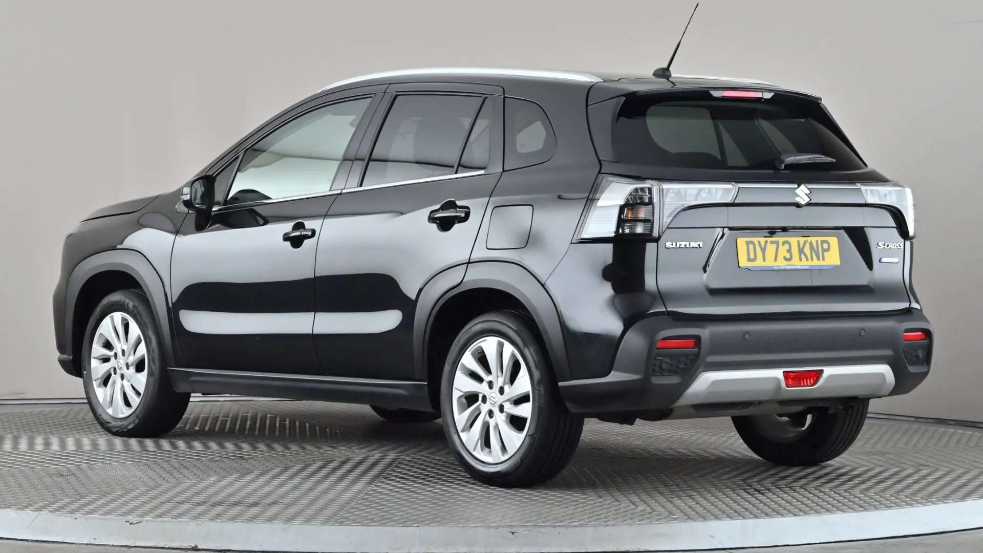 A 2023 SUZUKI S-CROSS 1.4 Boosterjet 48V Hybrid Motion A 2023 SUZUKI S-CROSS 1.4 Boosterjet 48V Hybrid Motion