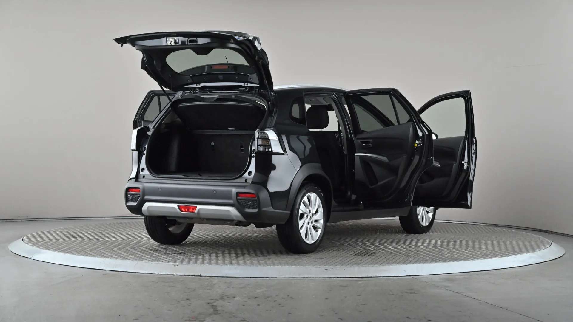 2023 SUZUKI S-CROSS 2023 SUZUKI S-CROSS