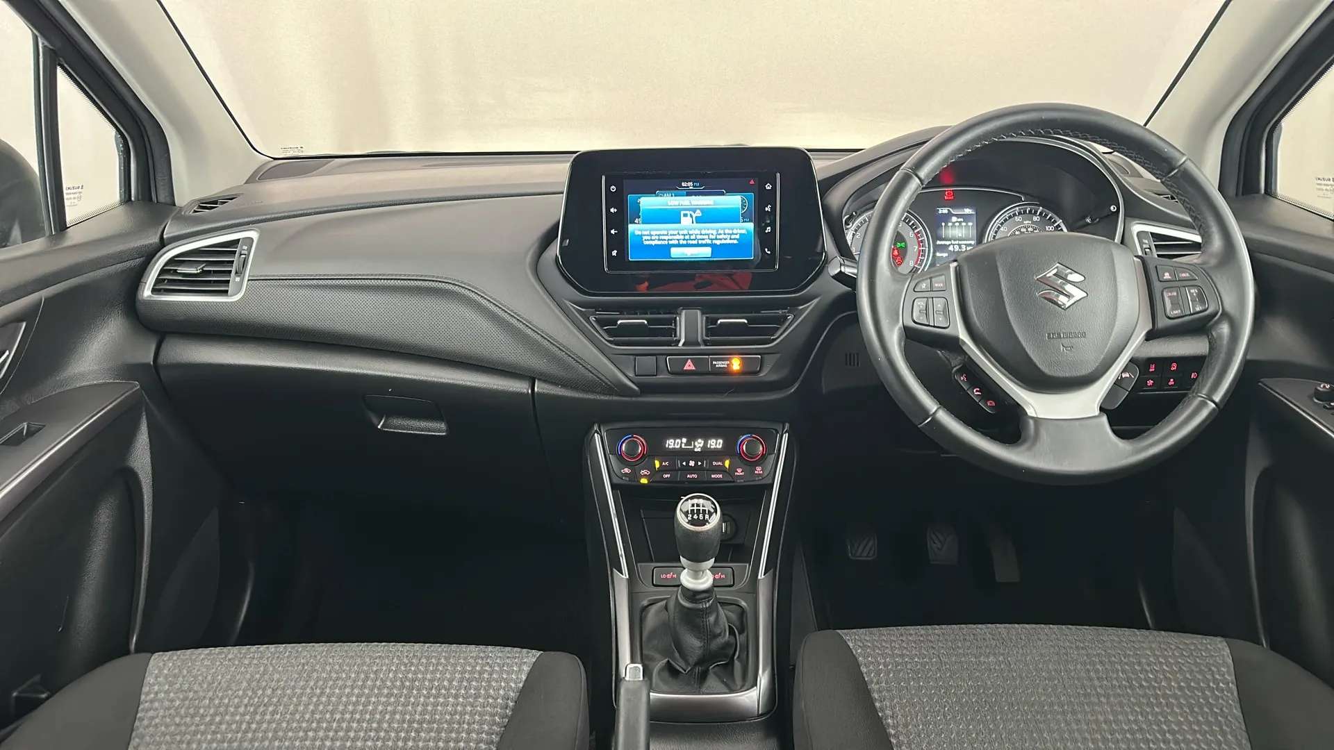 2023 SUZUKI S-CROSS 2023 SUZUKI S-CROSS