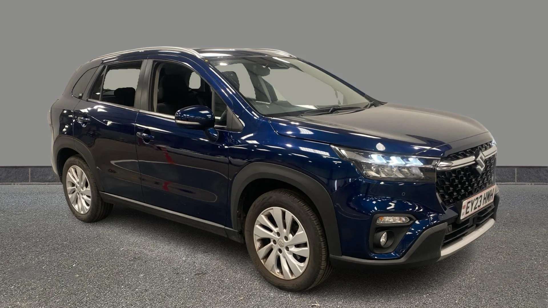 A 2023 SUZUKI S-CROSS 1.4 Boosterjet 48V Hybrid Motion A 2023 SUZUKI S-CROSS 1.4 Boosterjet 48V Hybrid Motion