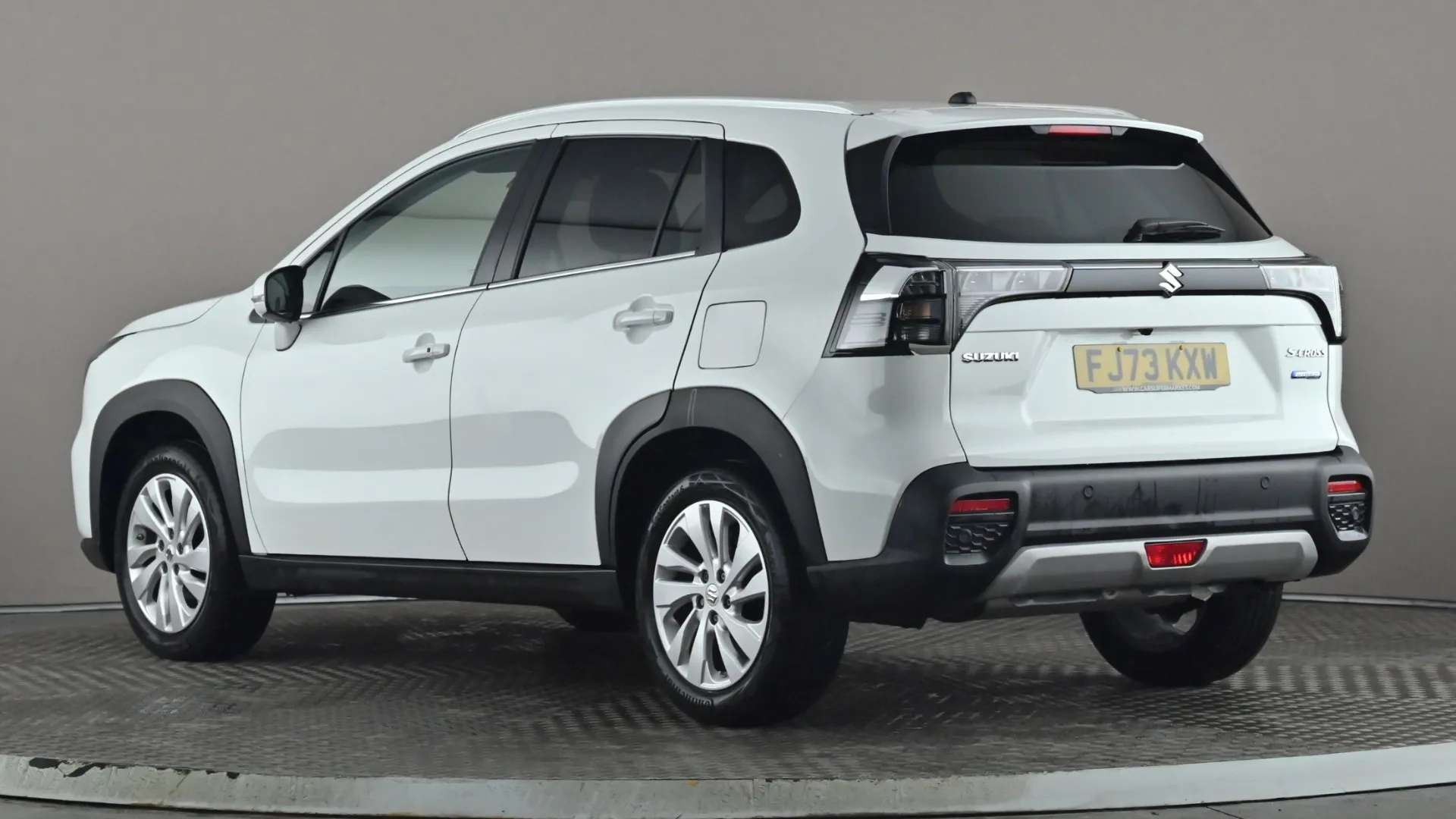 A 2023 SUZUKI S-CROSS 1.4 Boosterjet 48V Hybrid Motion A 2023 SUZUKI S-CROSS 1.4 Boosterjet 48V Hybrid Motion