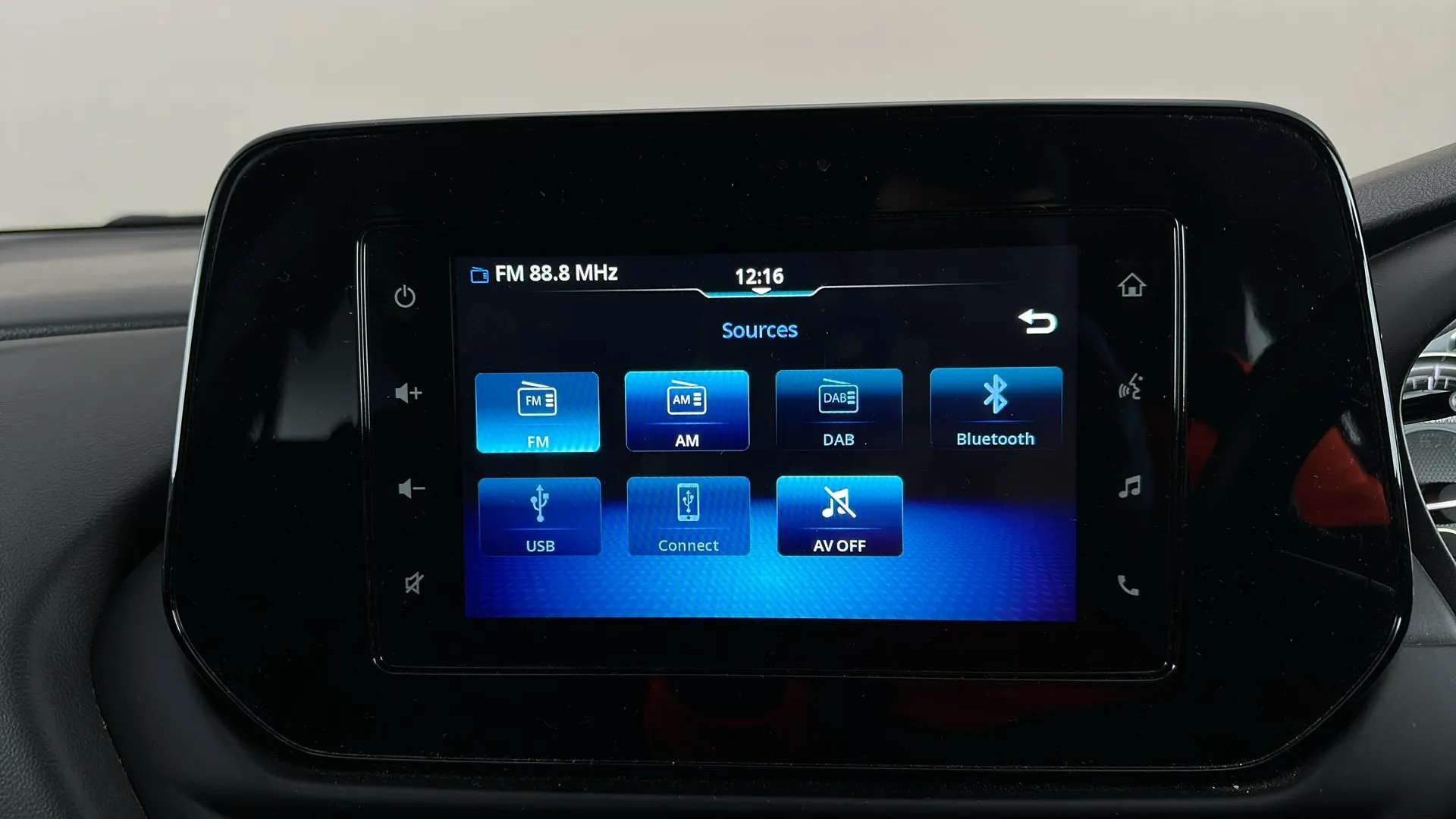 2023 SUZUKI S-CROSS 2023 SUZUKI S-CROSS