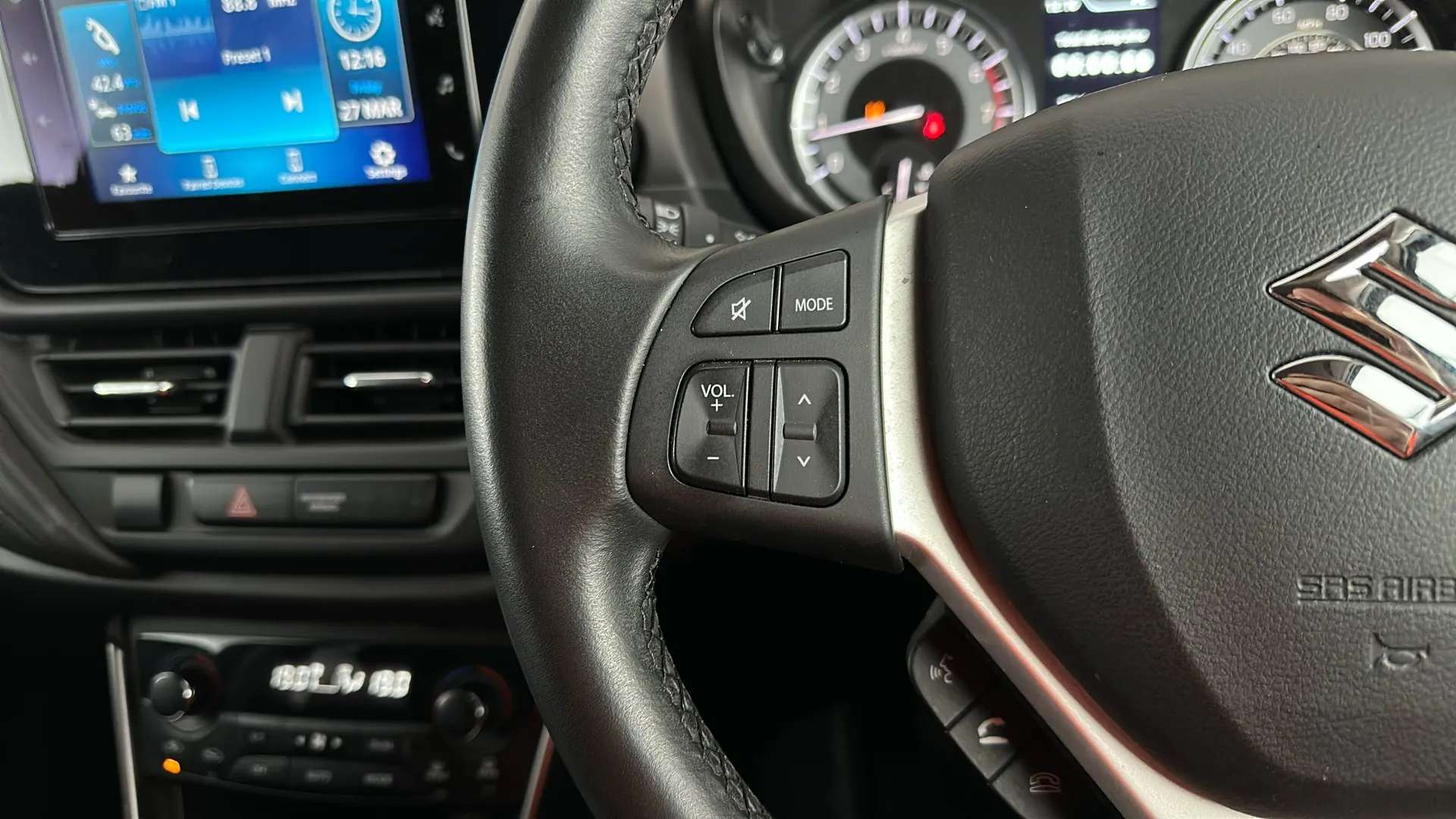 2023 SUZUKI S-CROSS 2023 SUZUKI S-CROSS