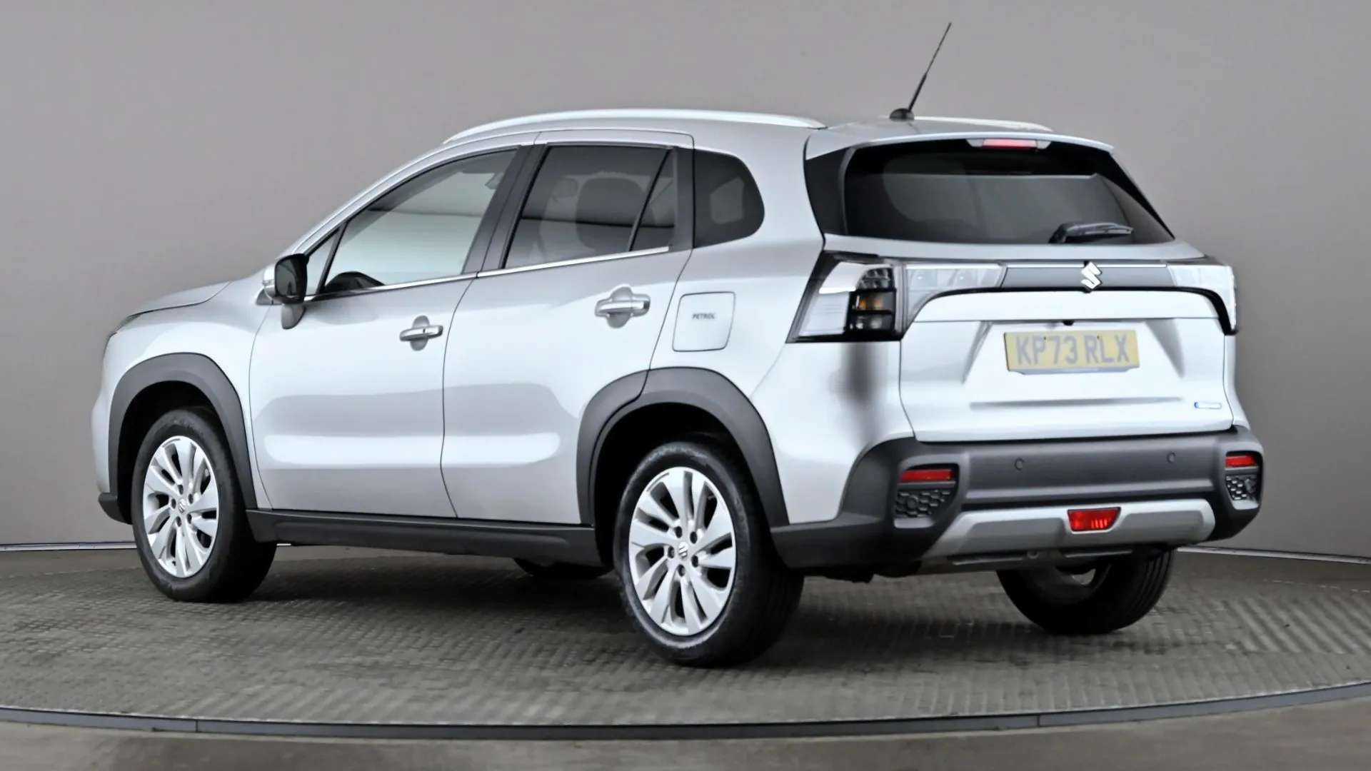 A 2023 SUZUKI S-CROSS 1.4 Boosterjet 48V Hybrid Motion A 2023 SUZUKI S-CROSS 1.4 Boosterjet 48V Hybrid Motion