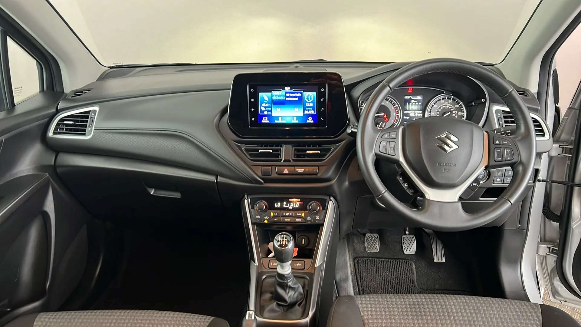 2023 SUZUKI S-CROSS 2023 SUZUKI S-CROSS