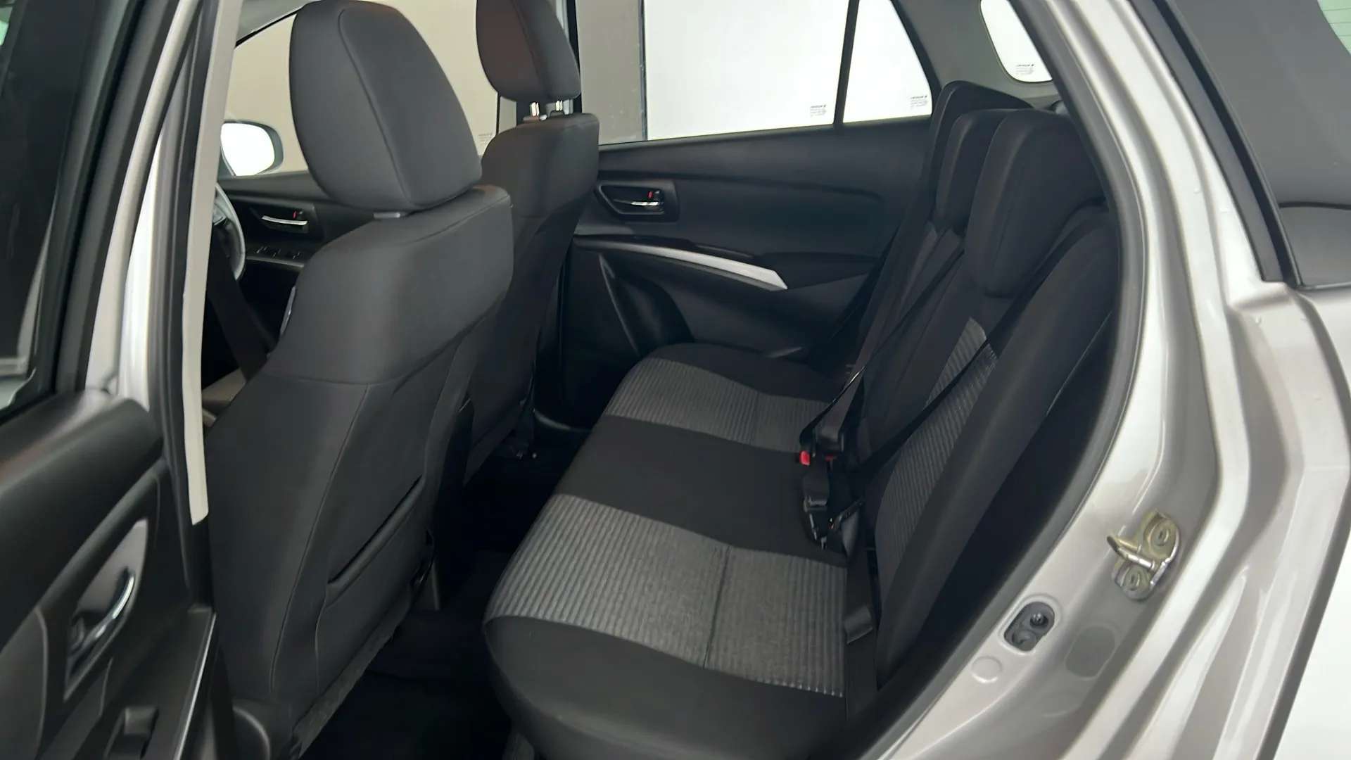 2023 SUZUKI S-CROSS 2023 SUZUKI S-CROSS