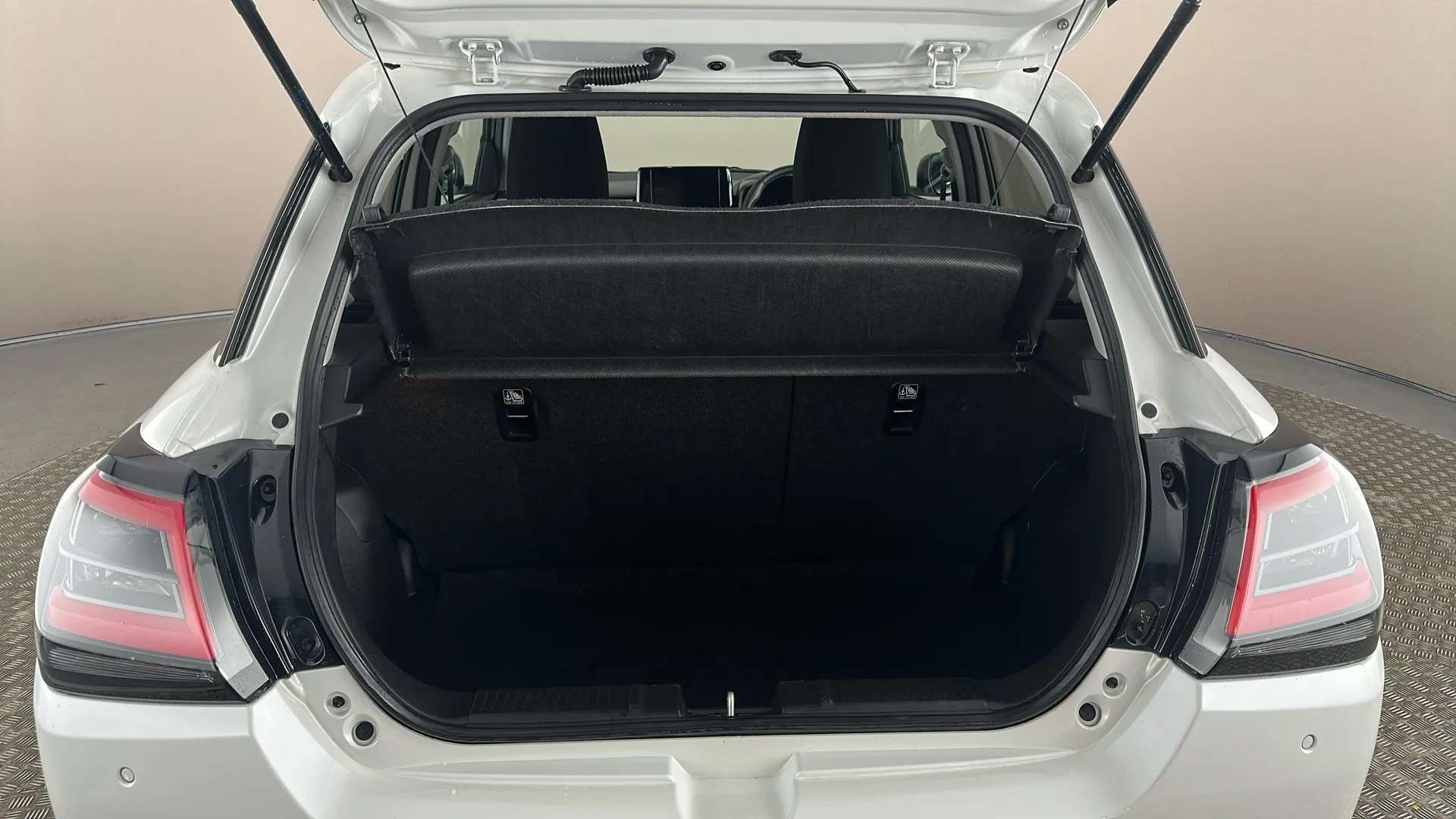 2024 SUZUKI SWIFT 2024 SUZUKI SWIFT