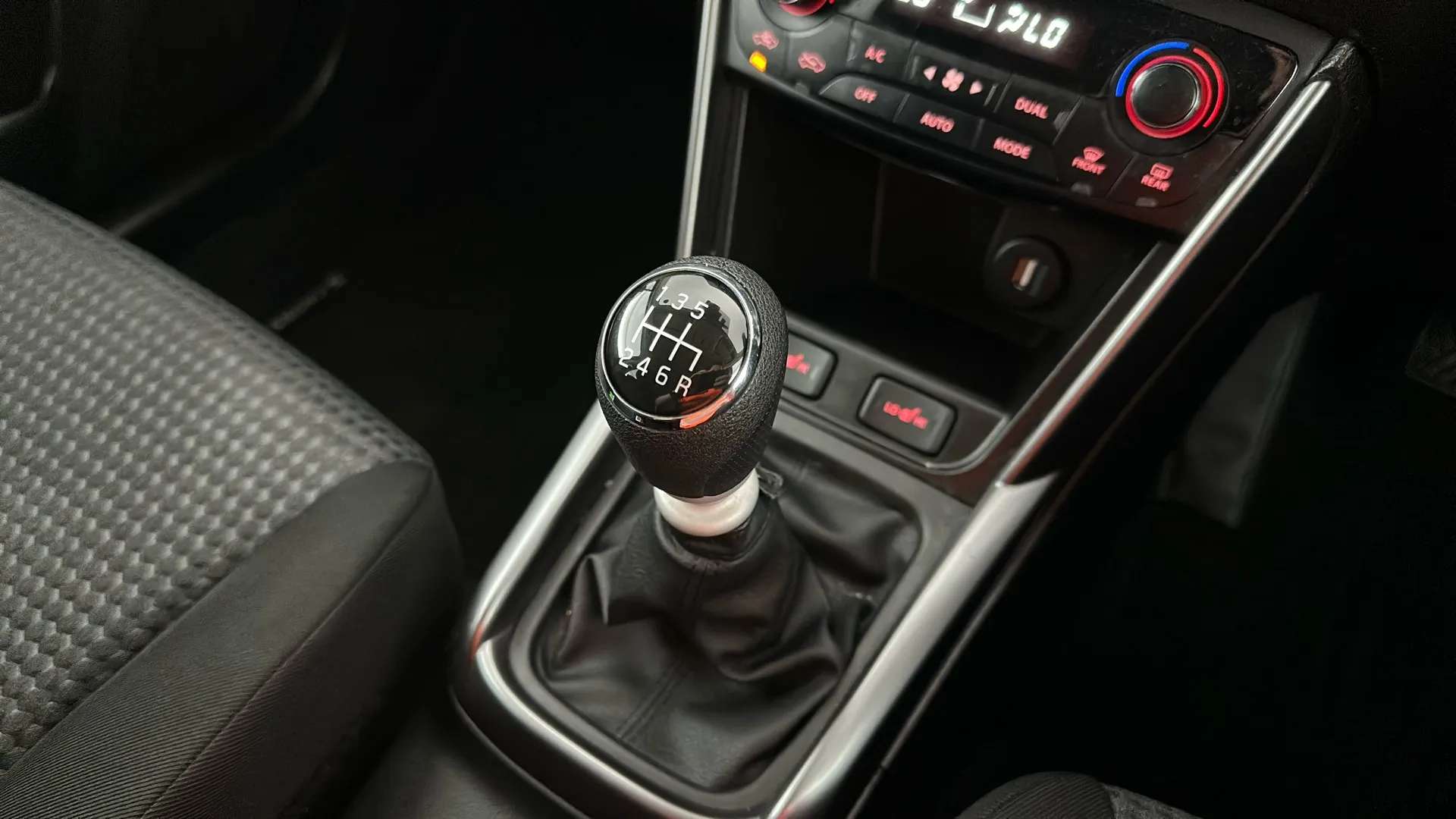 2023 SUZUKI S-CROSS 2023 SUZUKI S-CROSS