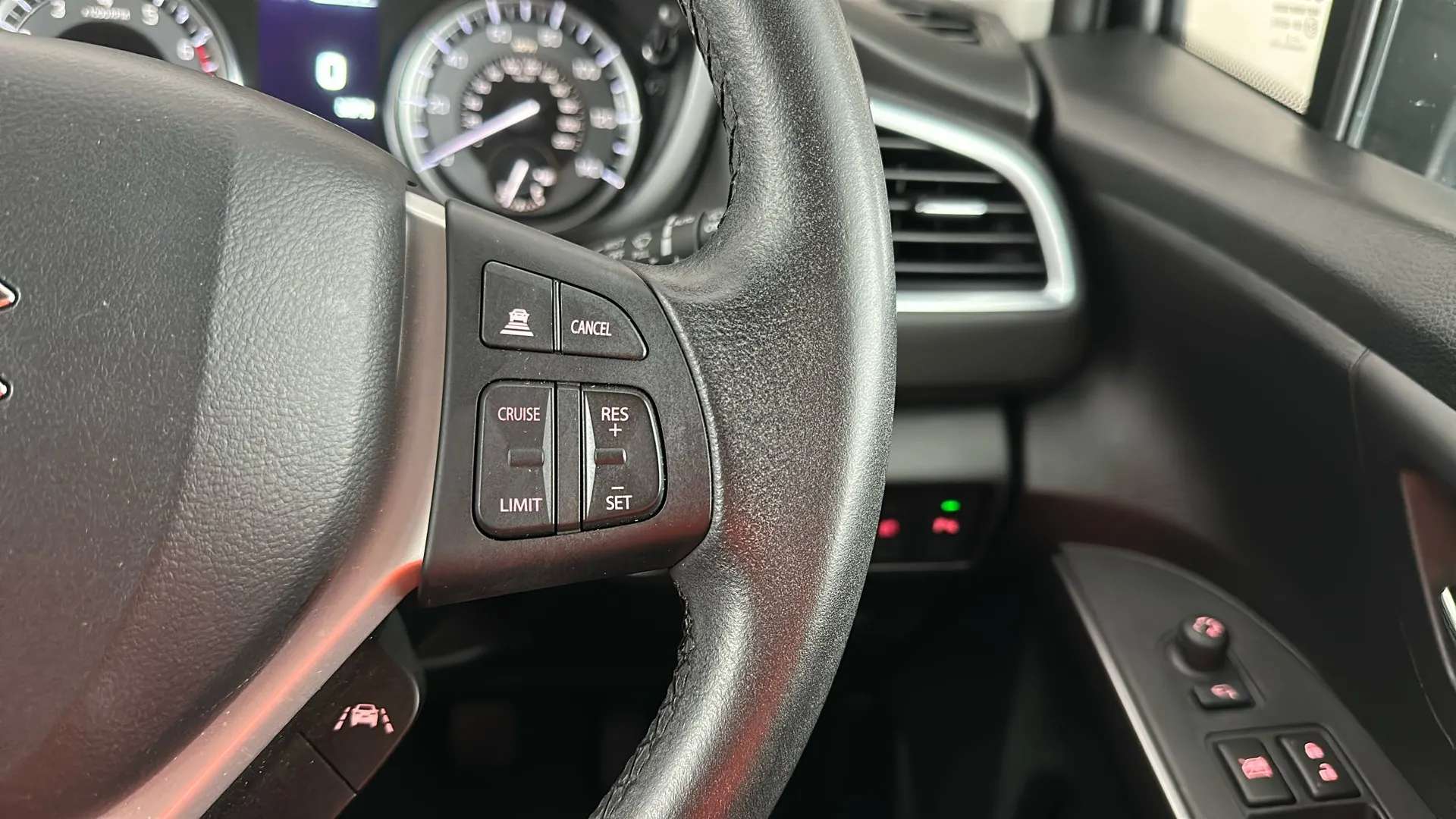 2023 SUZUKI S-CROSS 2023 SUZUKI S-CROSS
