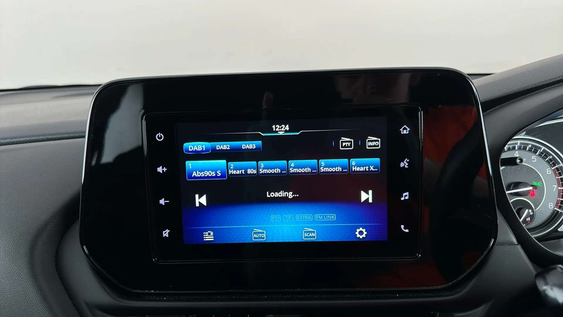 2023 SUZUKI S-CROSS 2023 SUZUKI S-CROSS