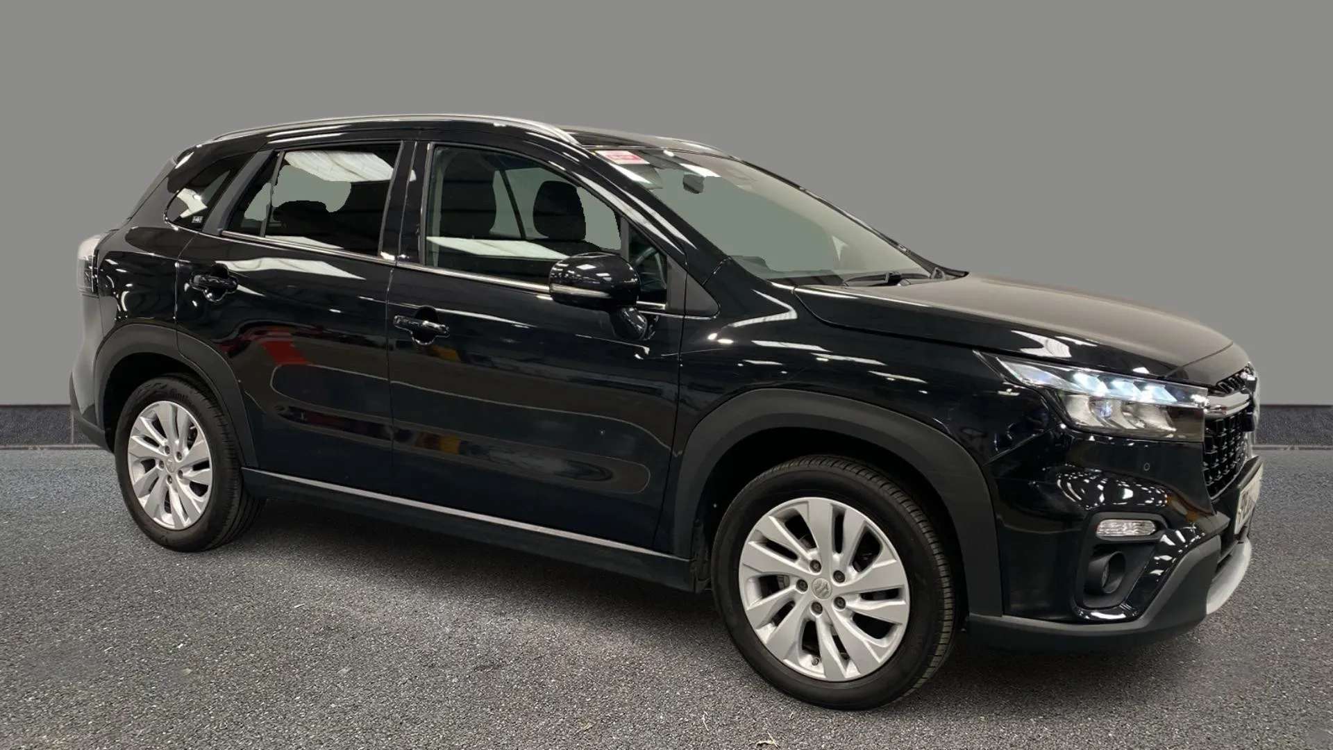 A 2023 SUZUKI S-CROSS 1.4 Boosterjet 48V Hybrid Motion A 2023 SUZUKI S-CROSS 1.4 Boosterjet 48V Hybrid Motion