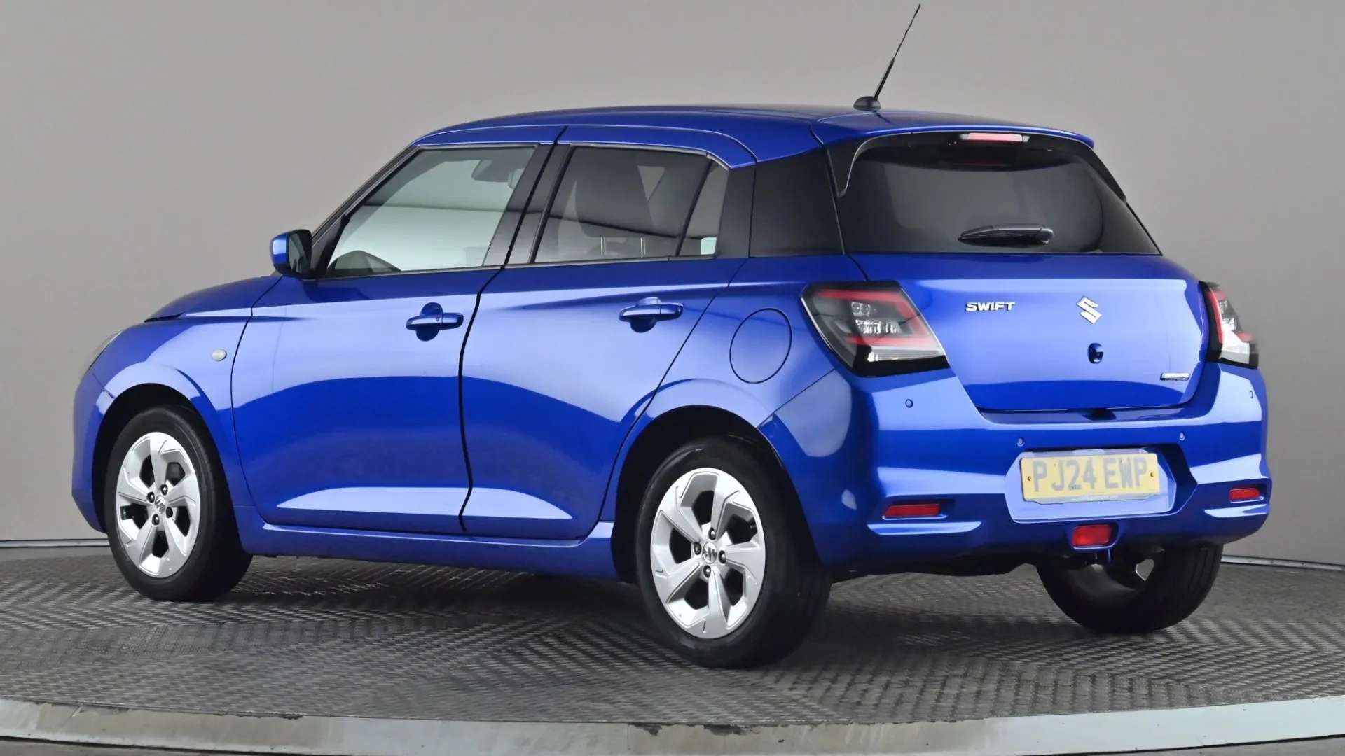 A 2024 SUZUKI SWIFT 1.2 Mild Hybrid Motion A 2024 SUZUKI SWIFT 1.2 Mild Hybrid Motion