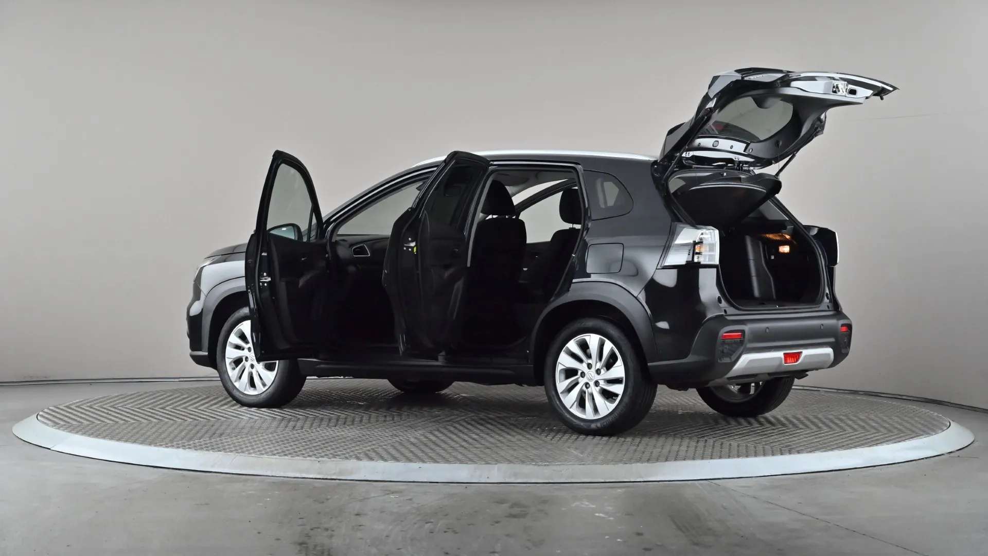 2023 SUZUKI S-CROSS 2023 SUZUKI S-CROSS