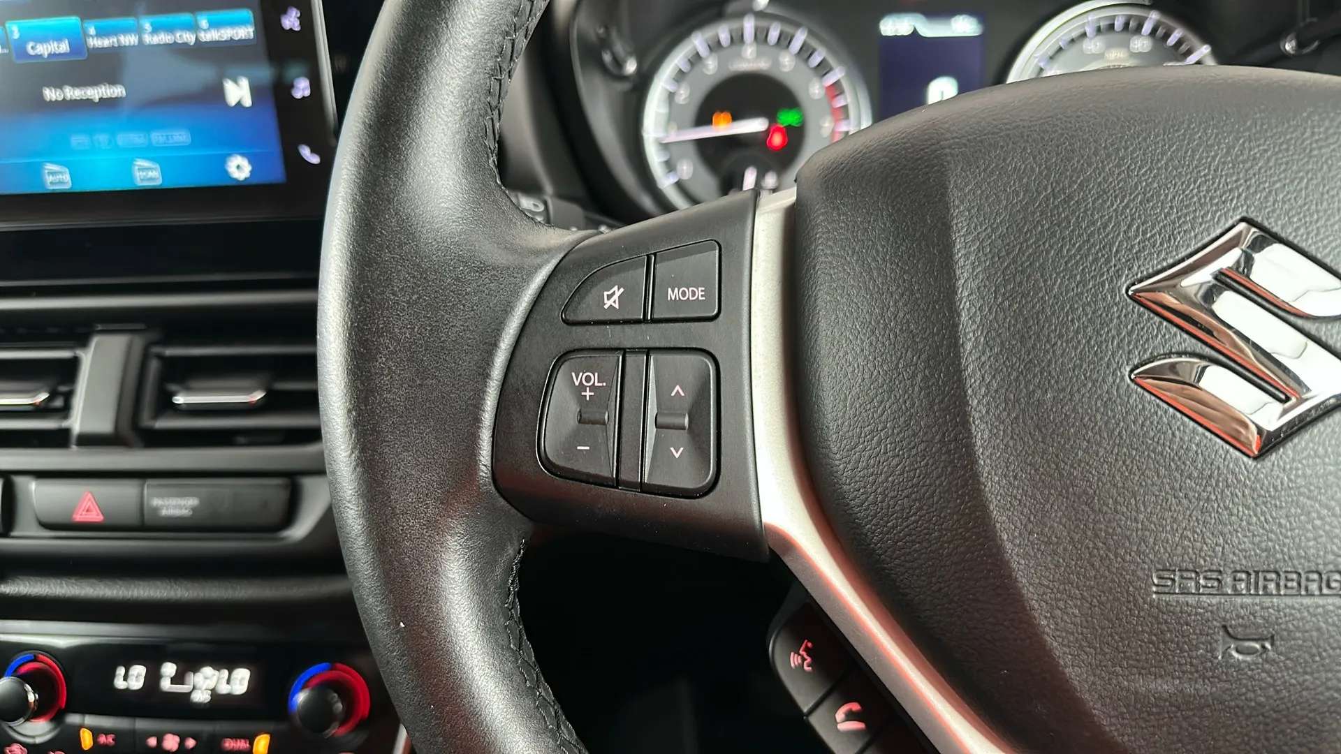 2023 SUZUKI S-CROSS 2023 SUZUKI S-CROSS