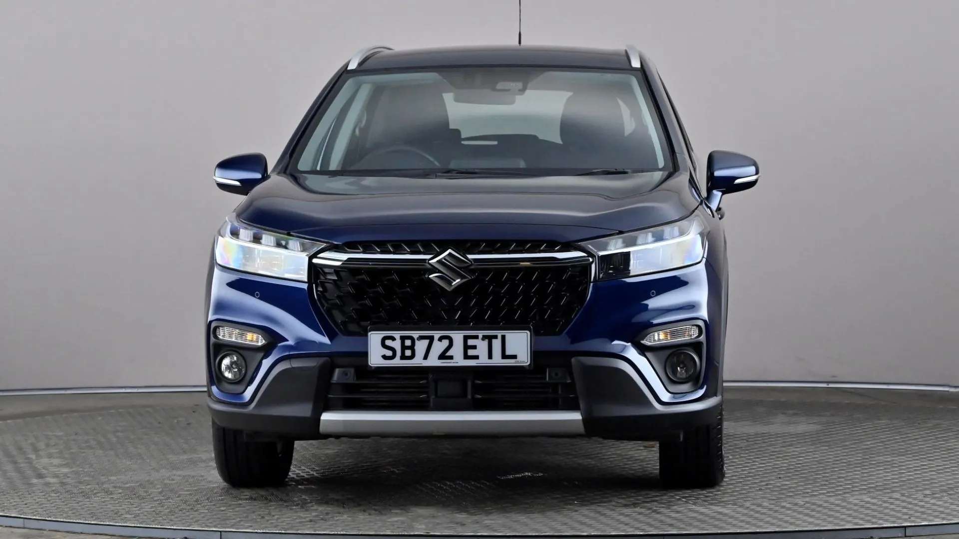 A 2023 SUZUKI S-CROSS 1.4 Boosterjet 48V Hybrid Motion A 2023 SUZUKI S-CROSS 1.4 Boosterjet 48V Hybrid Motion