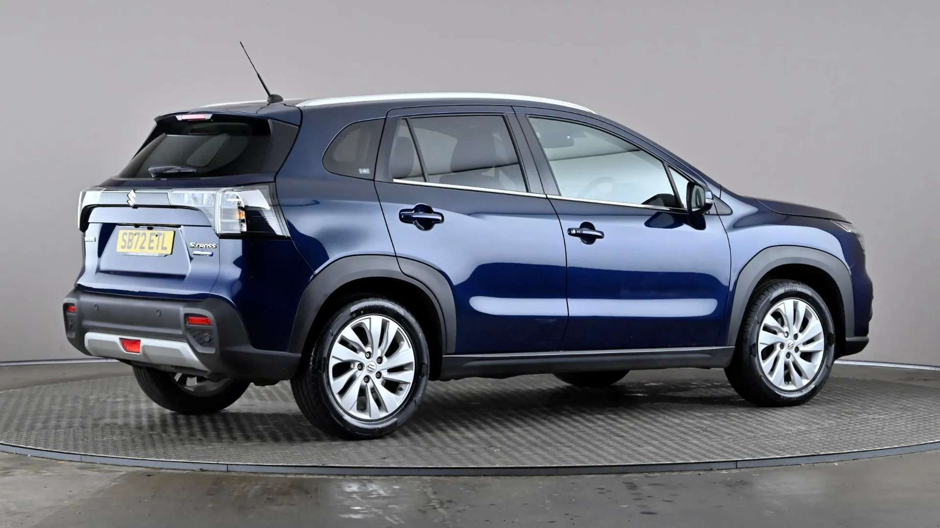 2023 SUZUKI S-CROSS 2023 SUZUKI S-CROSS