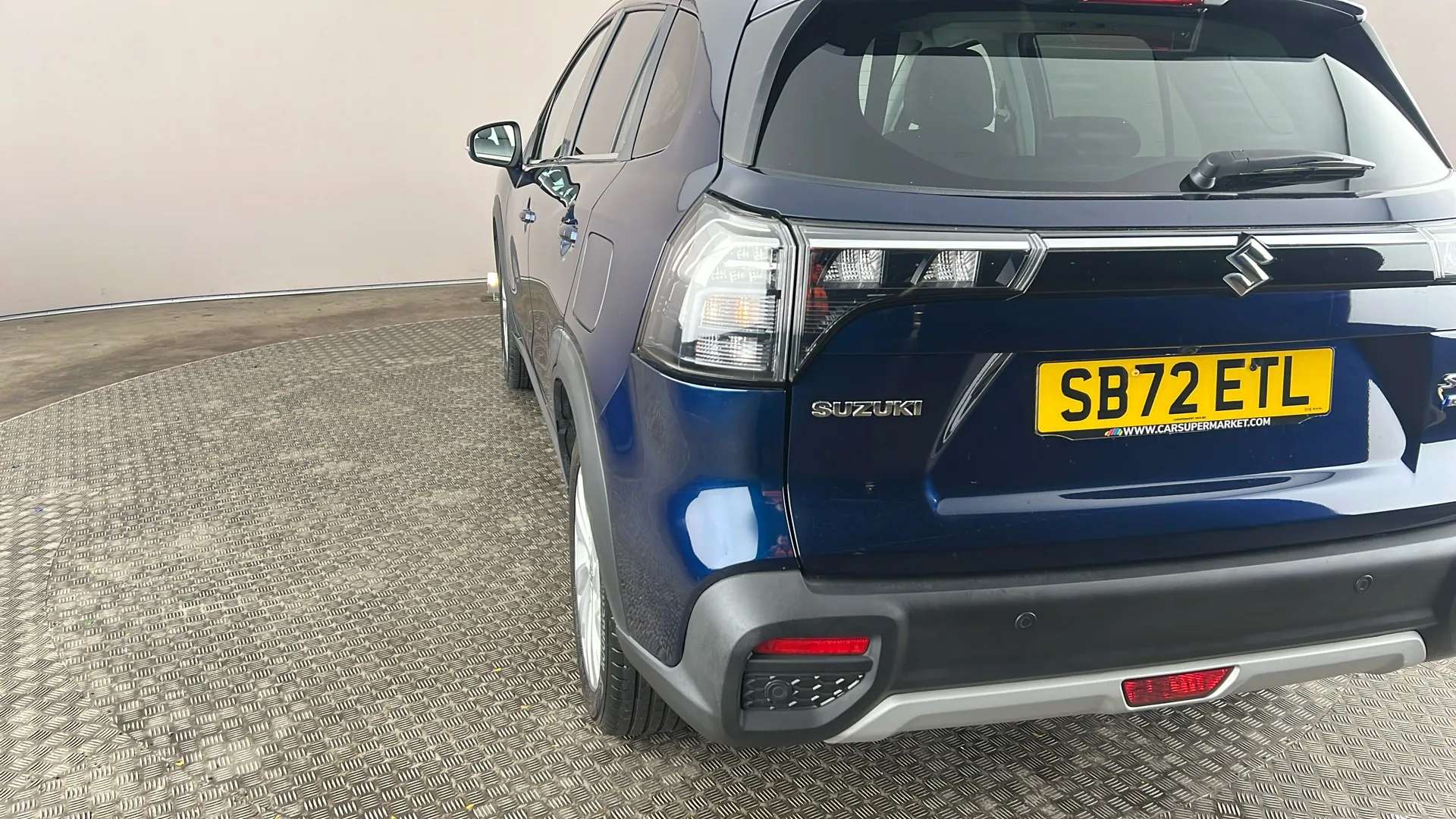 2023 SUZUKI S-CROSS 2023 SUZUKI S-CROSS