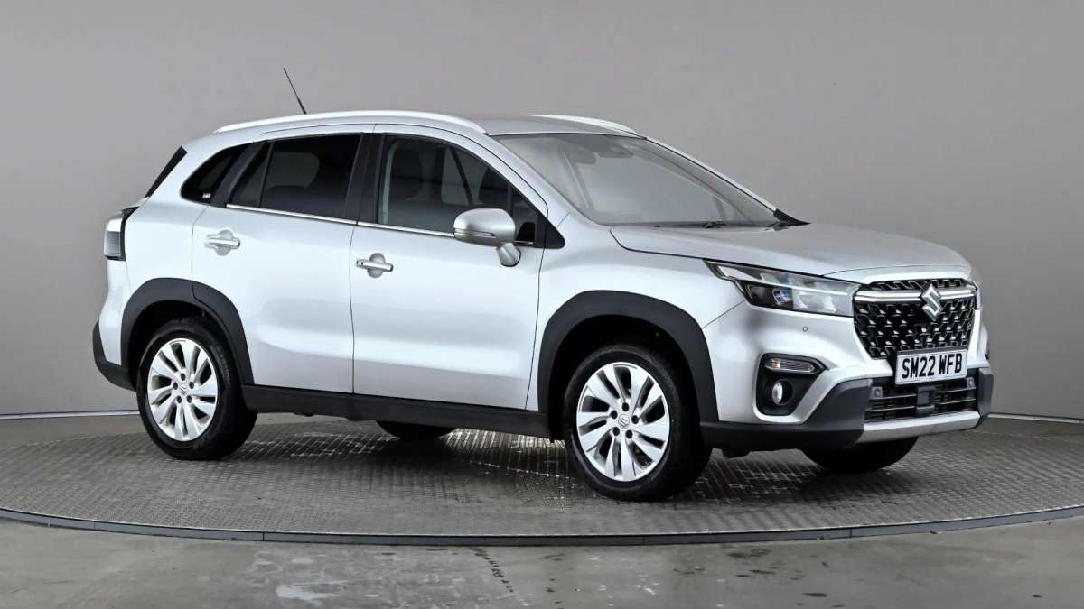 Check out this Suzuki S-cross 2022 Hybrid Electric Manual