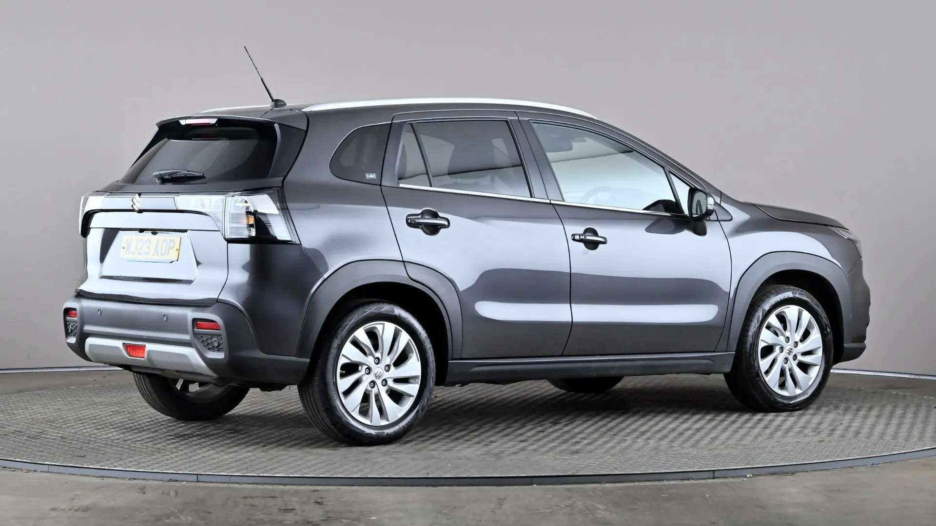 2023 SUZUKI S-CROSS 2023 SUZUKI S-CROSS