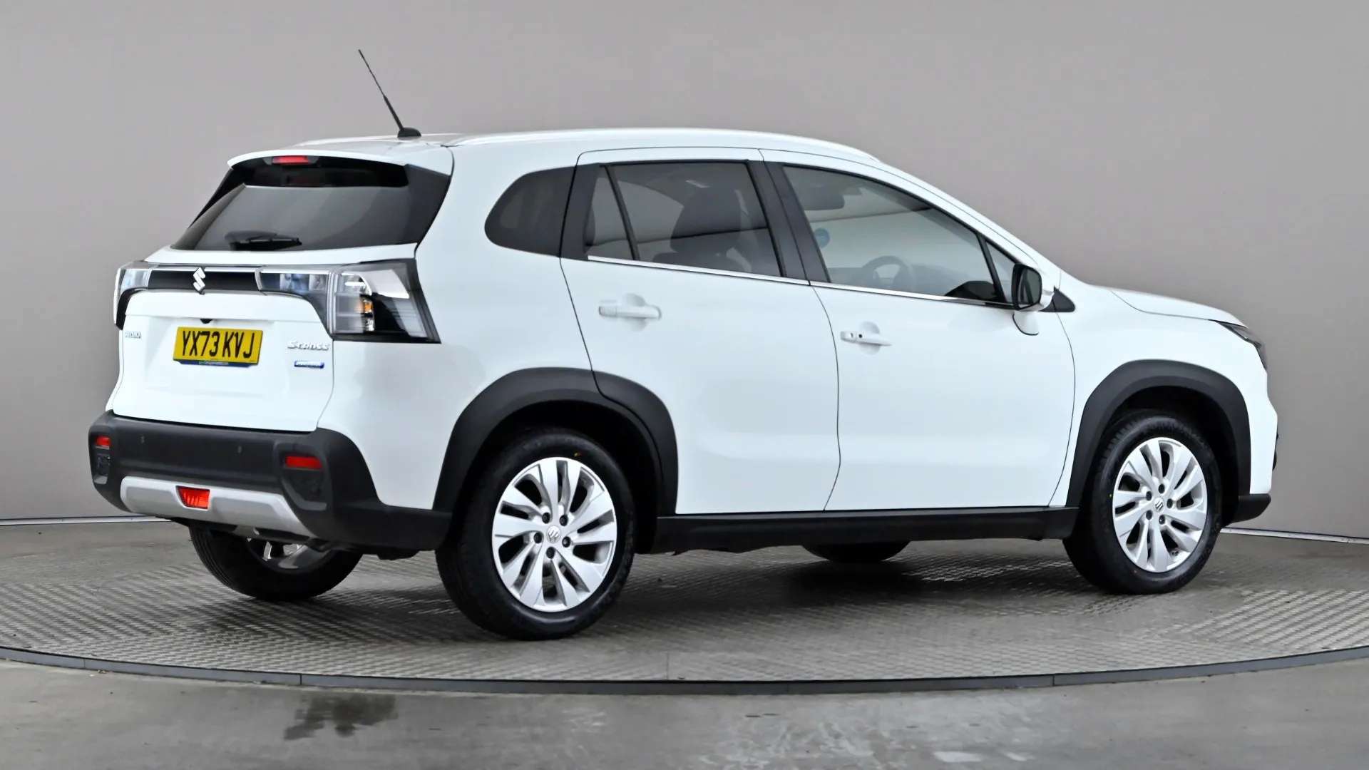 2023 SUZUKI S-CROSS 2023 SUZUKI S-CROSS