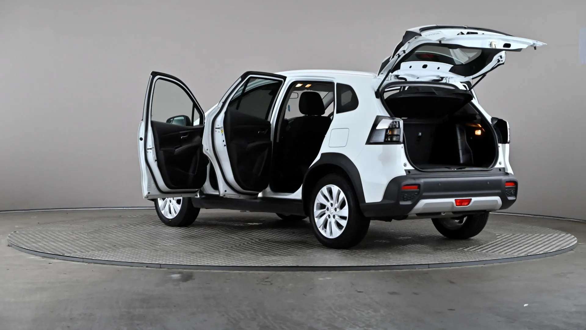 2023 SUZUKI S-CROSS 2023 SUZUKI S-CROSS