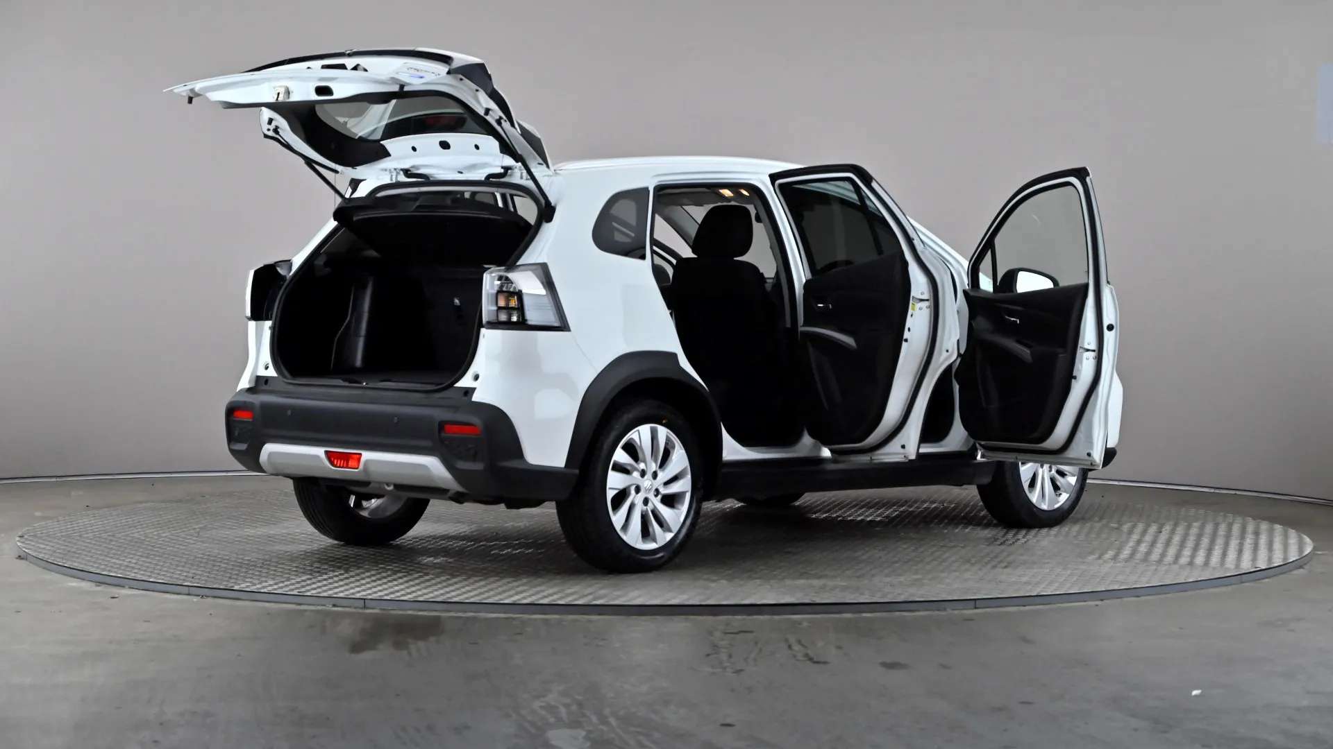 2023 SUZUKI S-CROSS 2023 SUZUKI S-CROSS