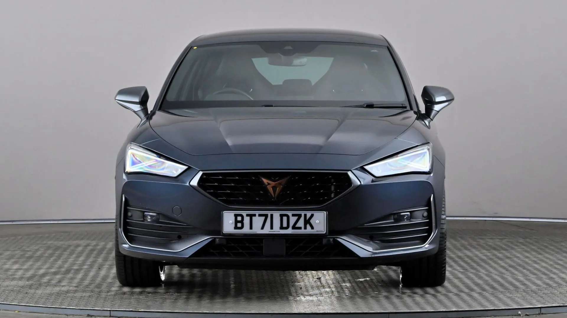 A 2021 CUPRA LEON 1.4 eHybrid VZ2 DSG A 2021 CUPRA LEON 1.4 eHybrid VZ2 DSG