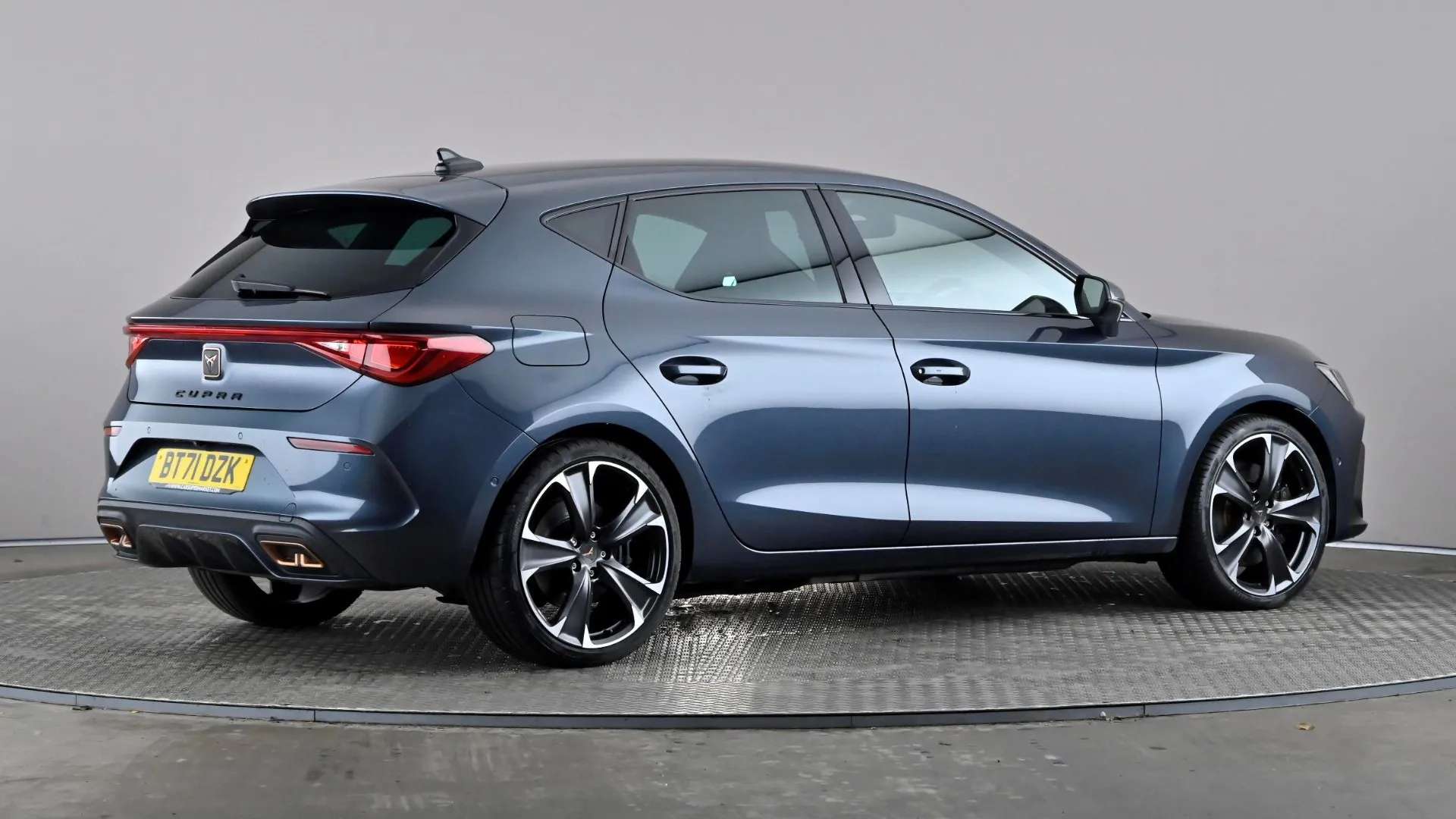 2021 CUPRA LEON 2021 CUPRA LEON