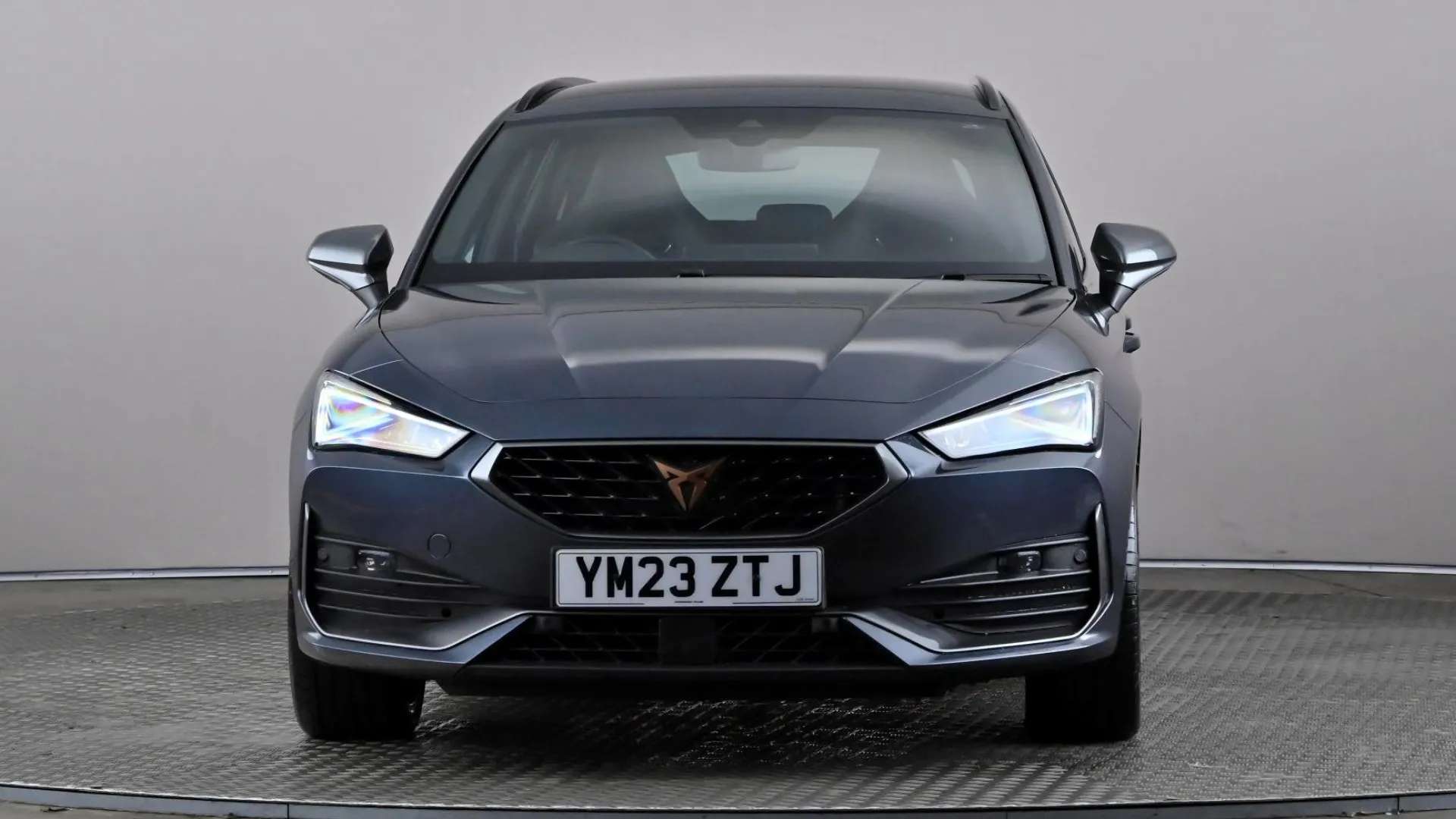 A 2023 CUPRA LEON 1.4 eHybrid VZ2 DSG A 2023 CUPRA LEON 1.4 eHybrid VZ2 DSG