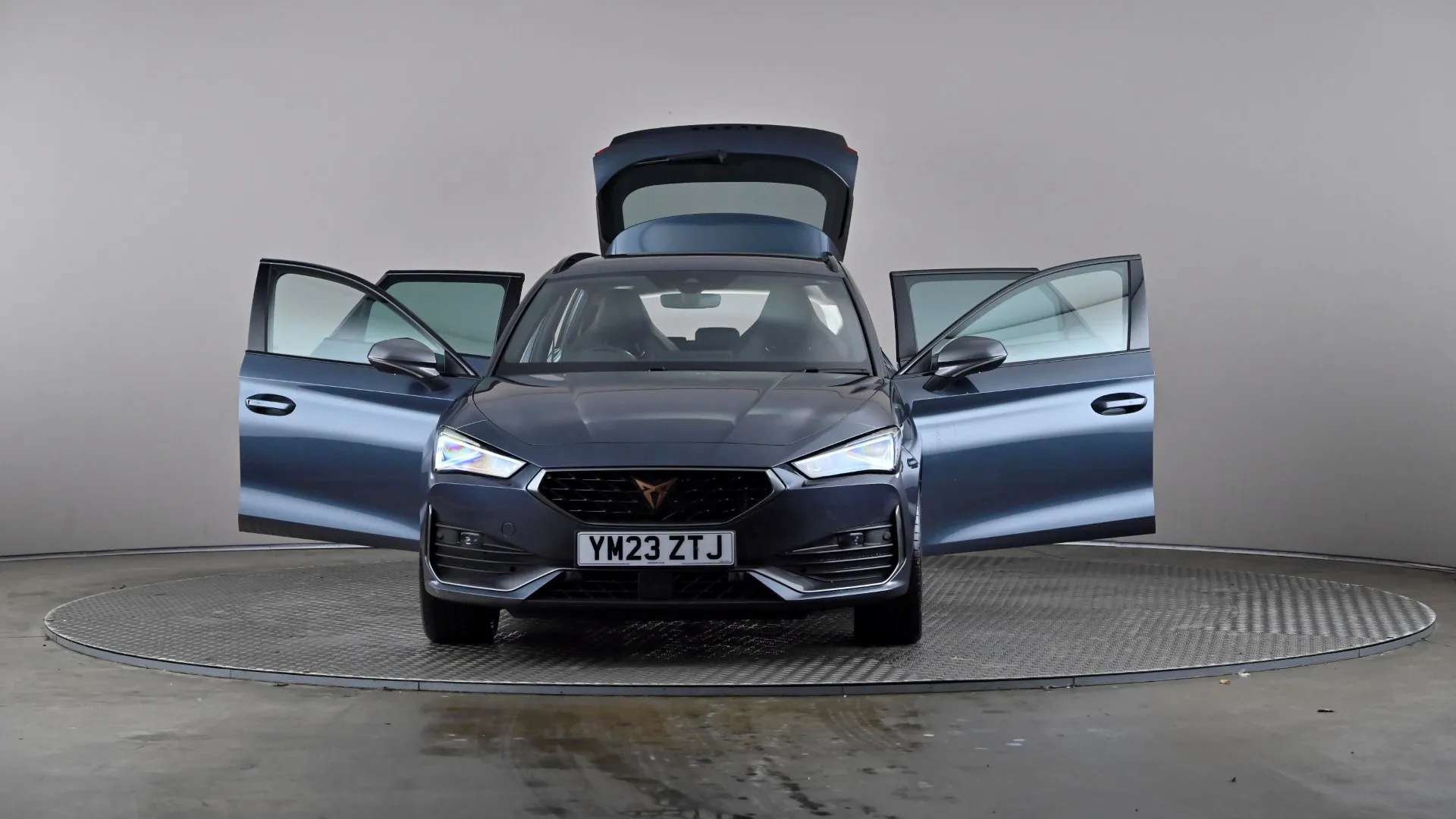 2023 CUPRA LEON 2023 CUPRA LEON