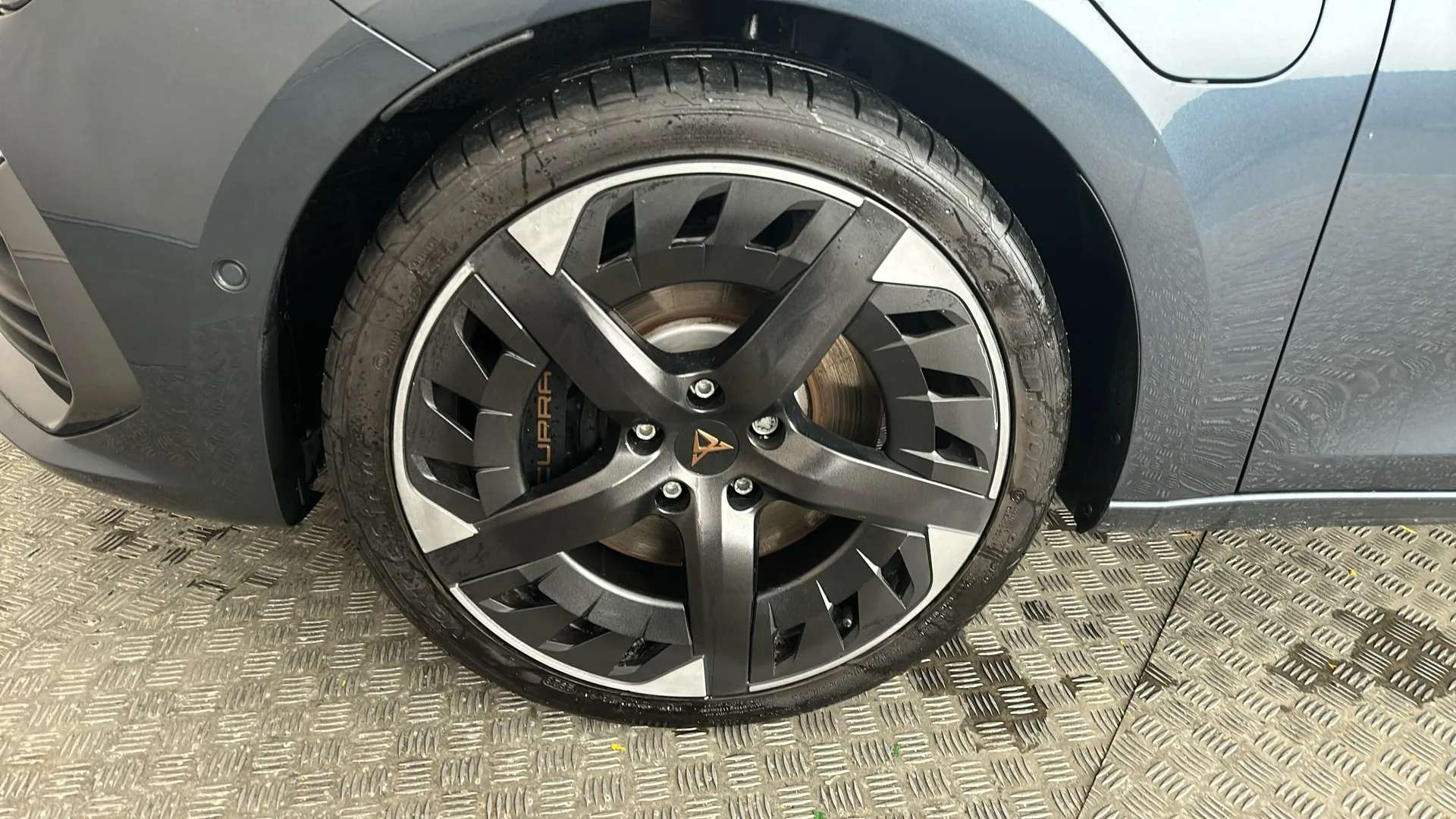 2023 CUPRA LEON 2023 CUPRA LEON