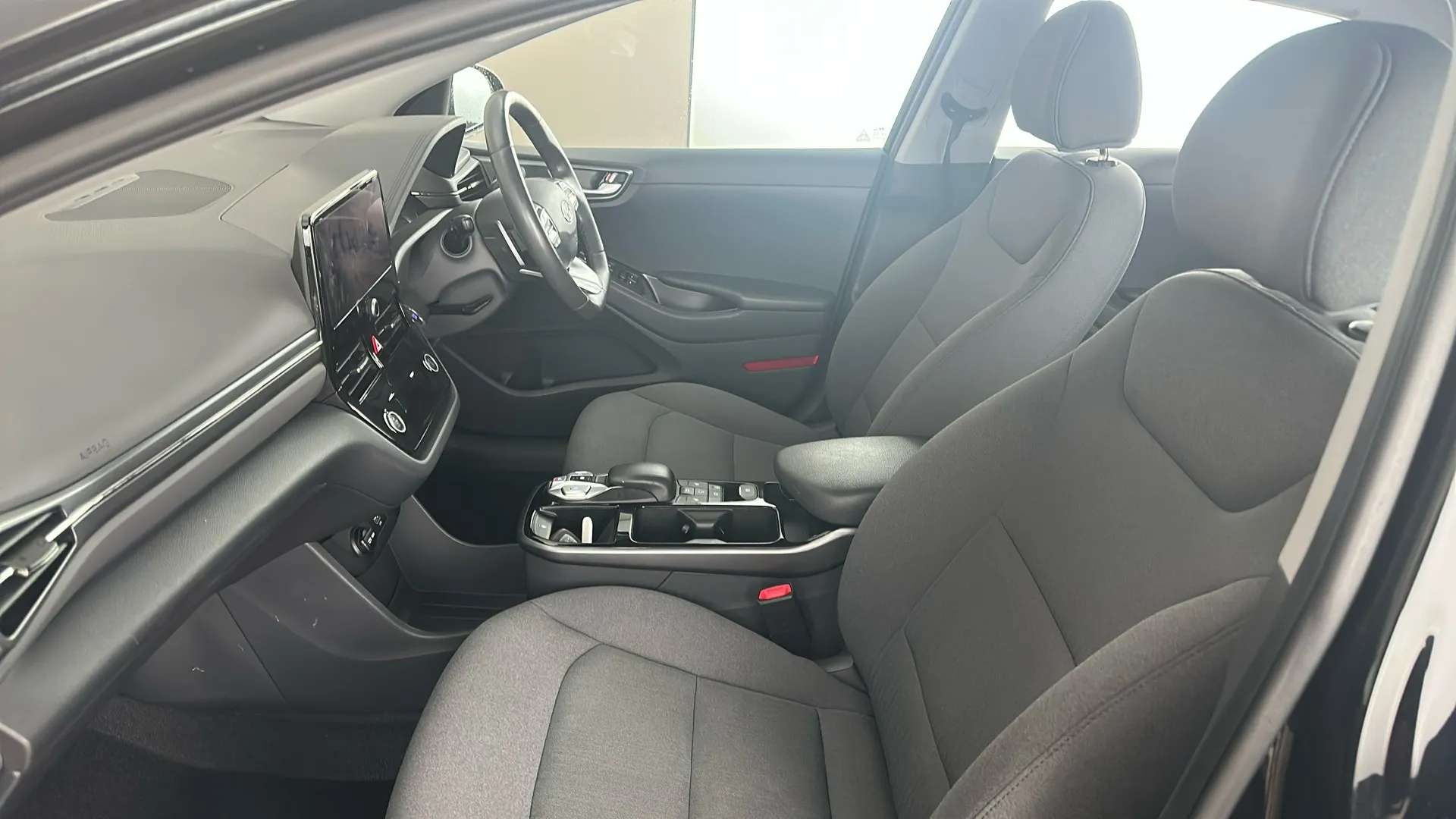 2021 HYUNDAI IONIQ 2021 HYUNDAI IONIQ