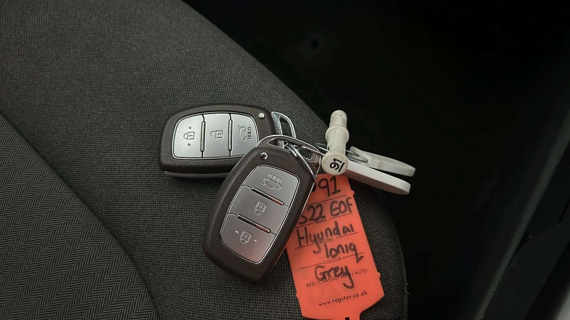 2022 HYUNDAI IONIQ 2022 HYUNDAI IONIQ