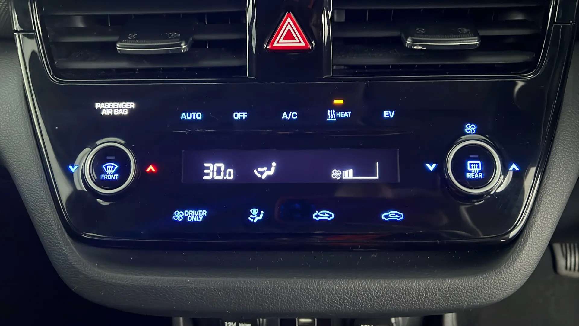 2022 HYUNDAI IONIQ 2022 HYUNDAI IONIQ