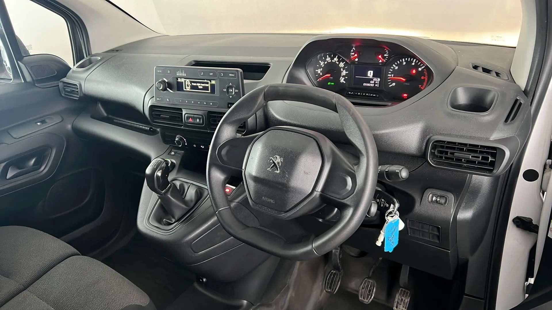 2019 PEUGEOT PARTNER 2019 PEUGEOT PARTNER