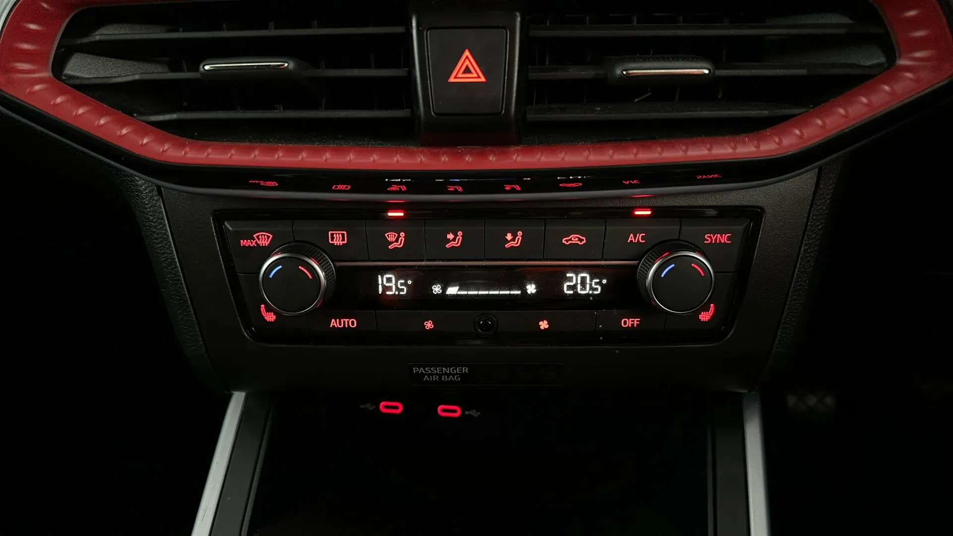 2023 SEAT ARONA 2023 SEAT ARONA