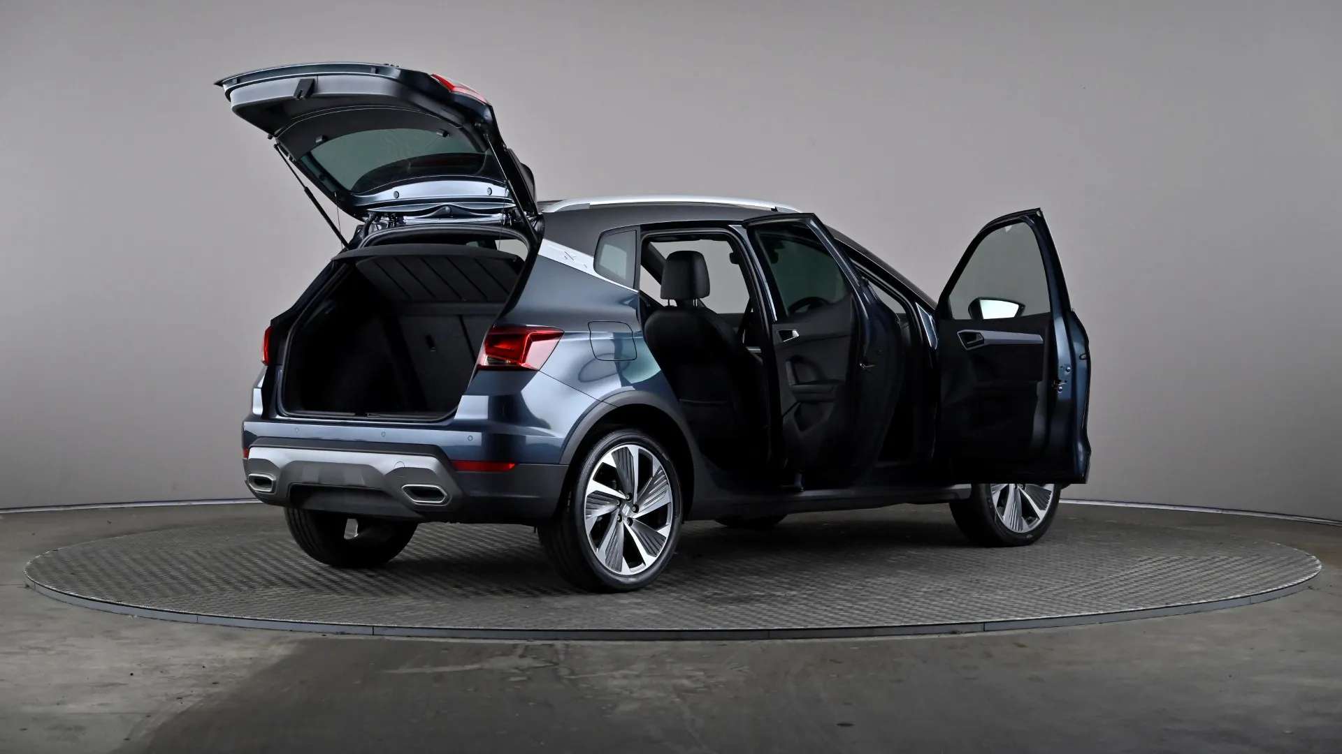 2023 SEAT ARONA 2023 SEAT ARONA