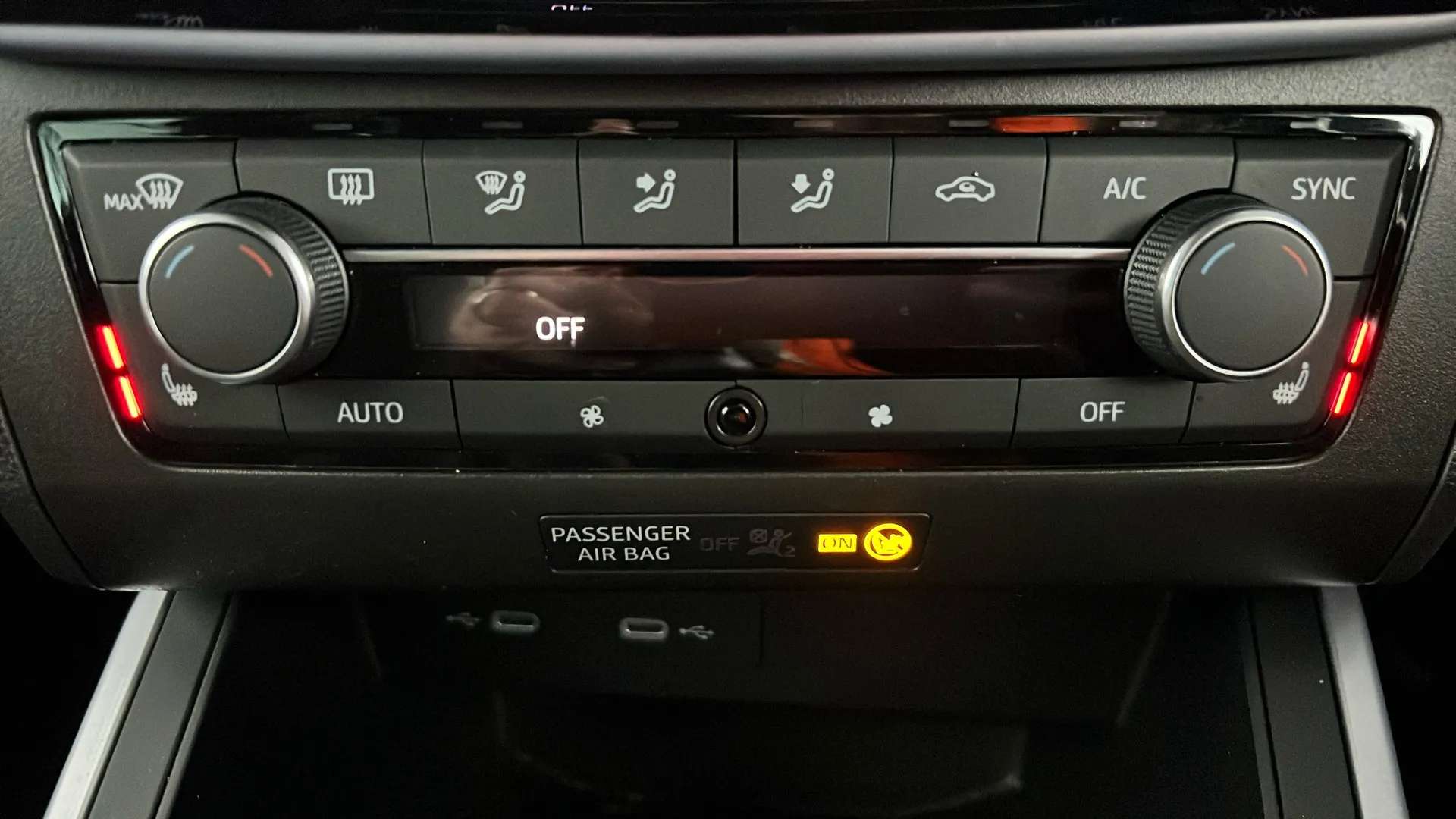2023 SEAT ARONA 2023 SEAT ARONA