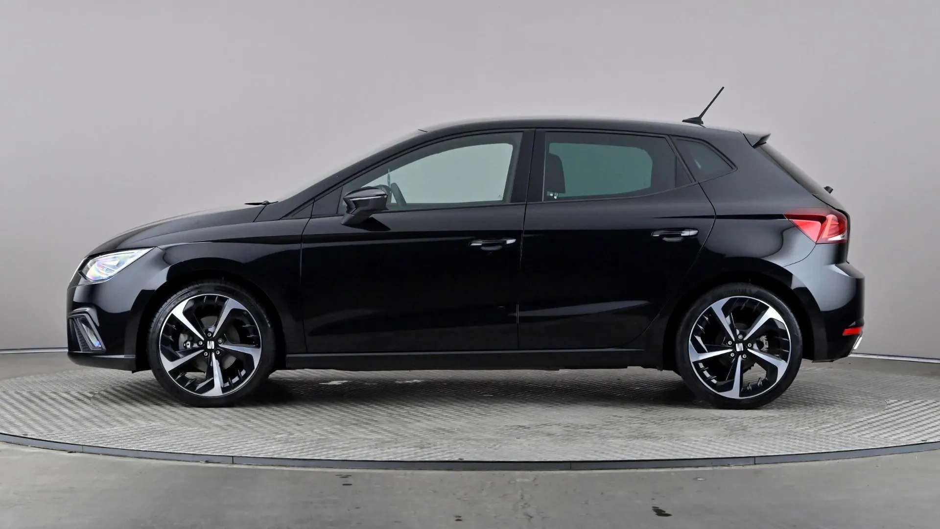 A 2023 SEAT IBIZA 1.0 TSI 110 FR Sport A 2023 SEAT IBIZA 1.0 TSI 110 FR Sport