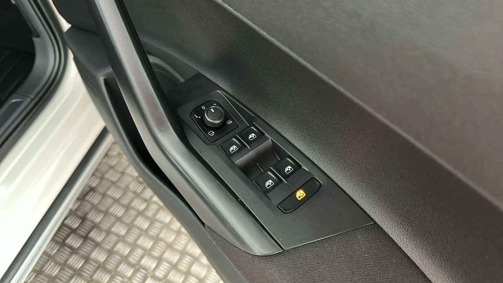 2023 VOLKSWAGEN TAIGO 2023 VOLKSWAGEN TAIGO
