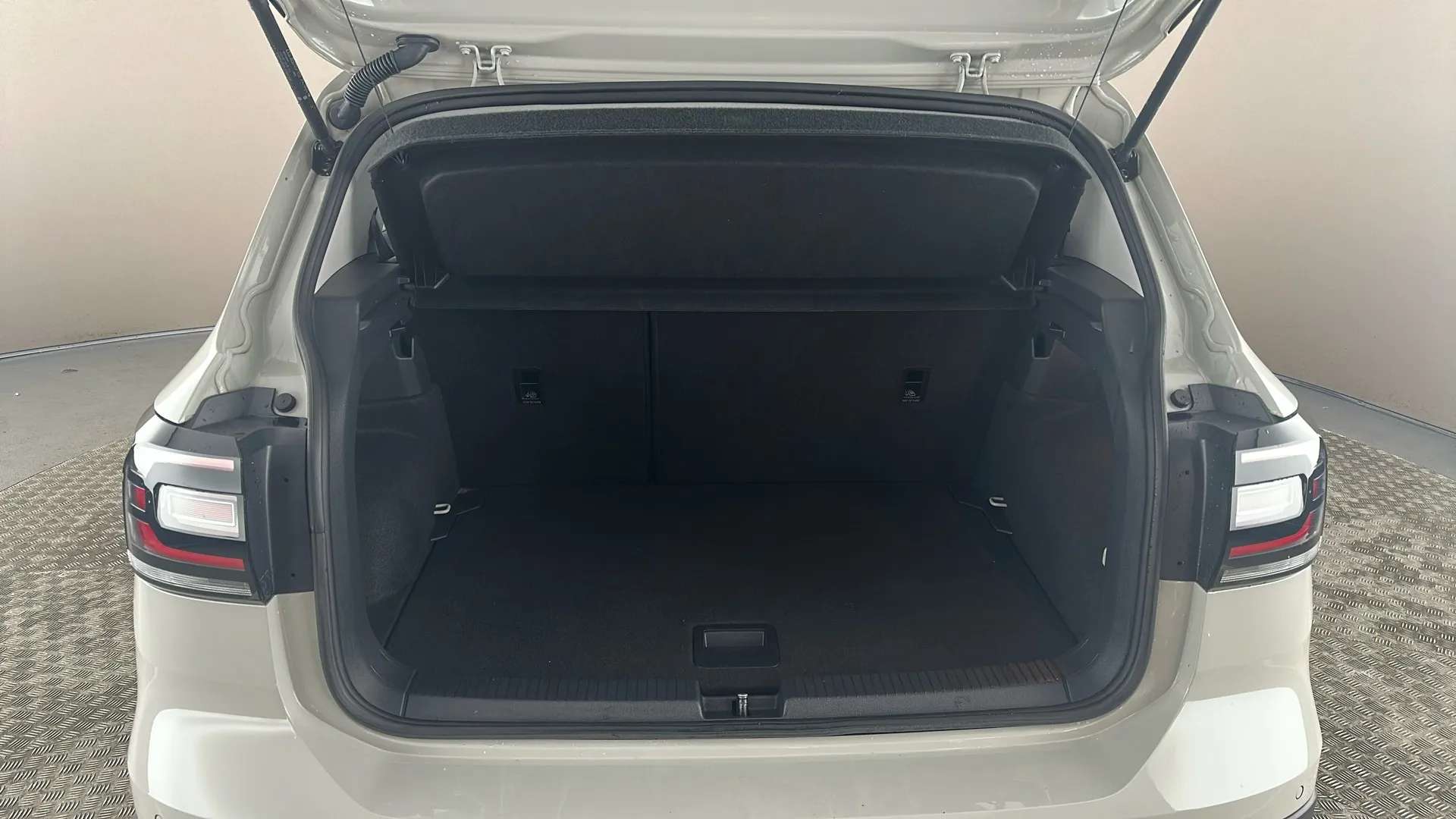 2024 VOLKSWAGEN T-CROSS 2024 VOLKSWAGEN T-CROSS