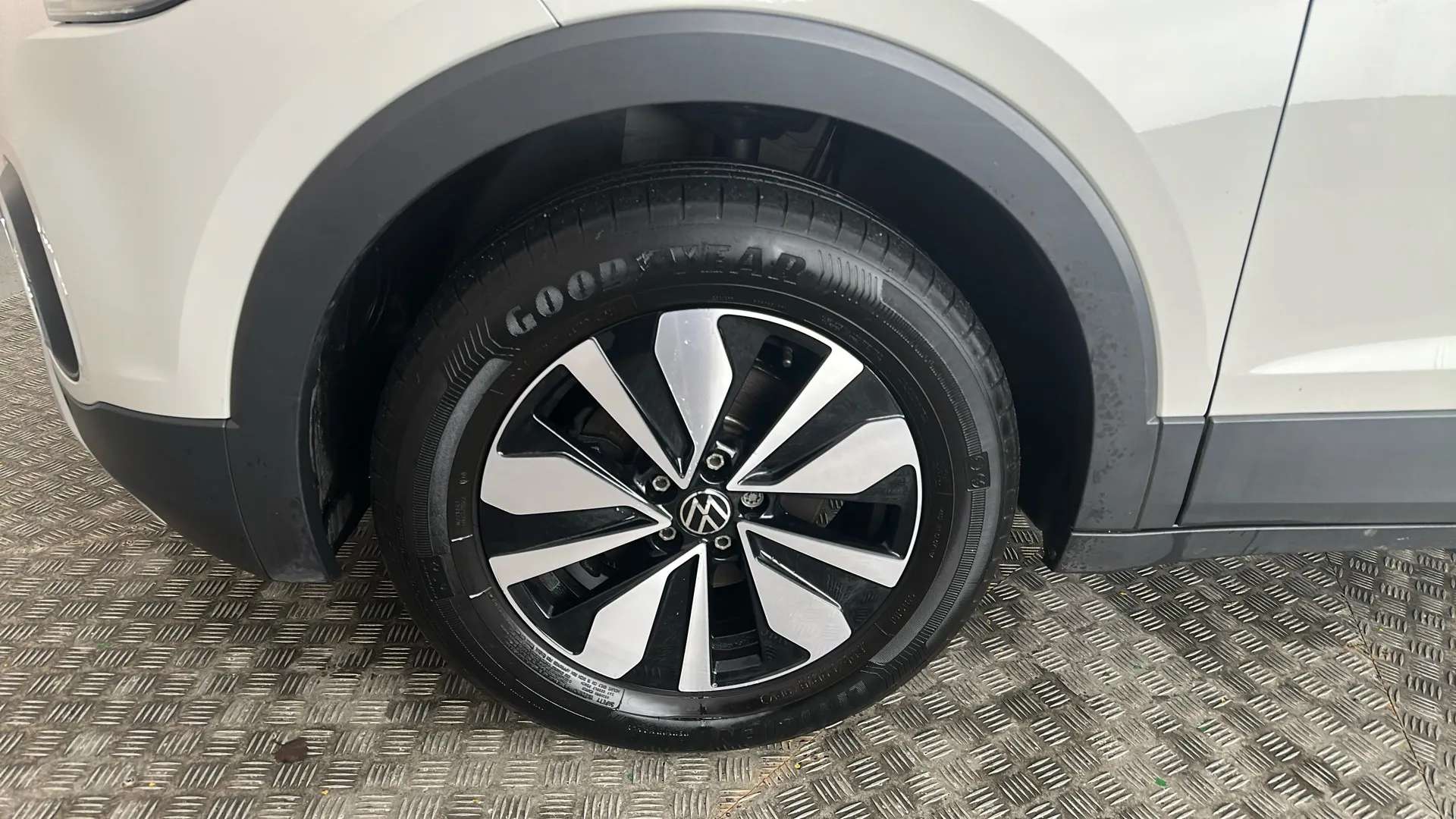 2024 VOLKSWAGEN T-CROSS 2024 VOLKSWAGEN T-CROSS