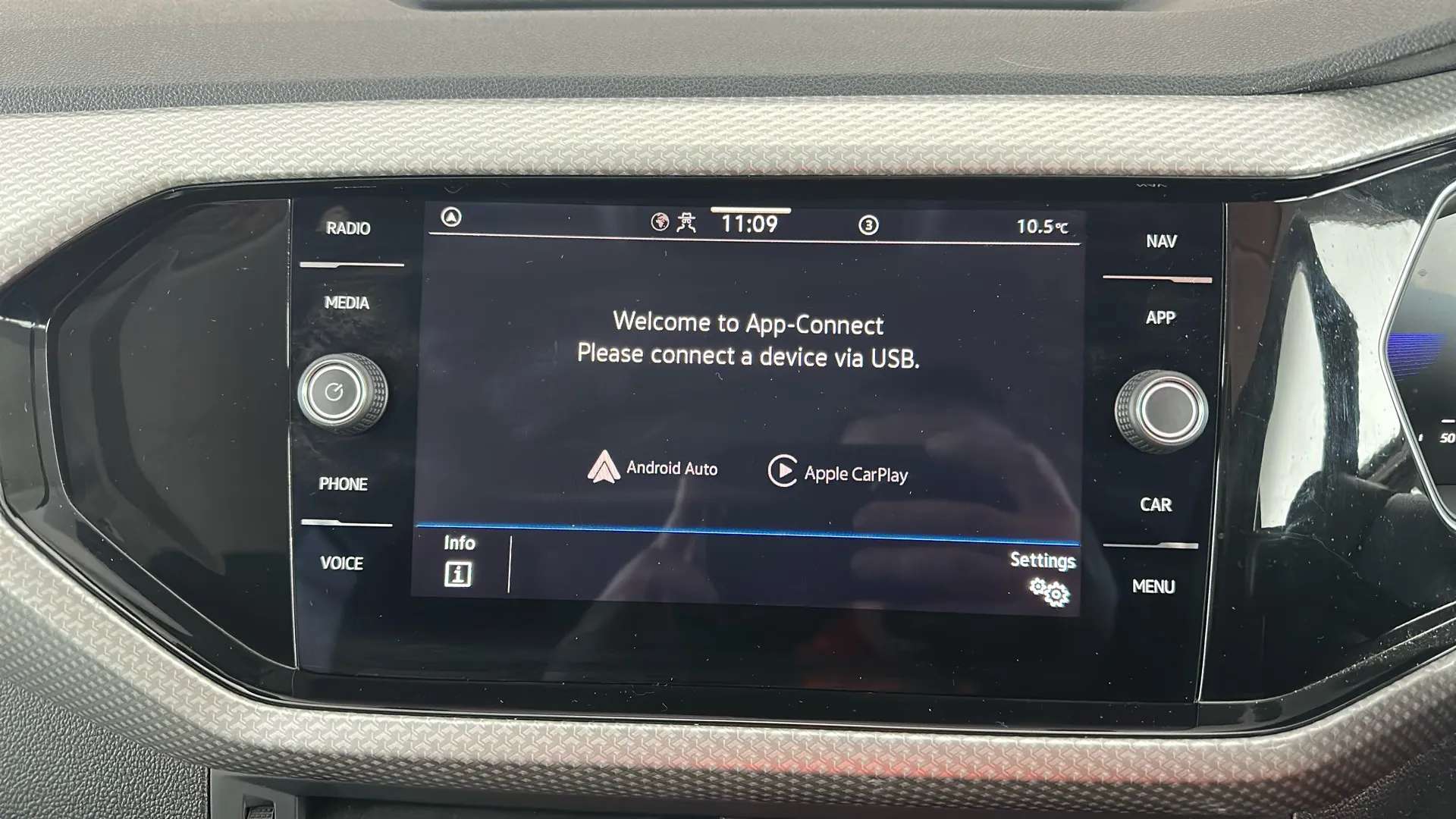 2024 VOLKSWAGEN T-CROSS 2024 VOLKSWAGEN T-CROSS